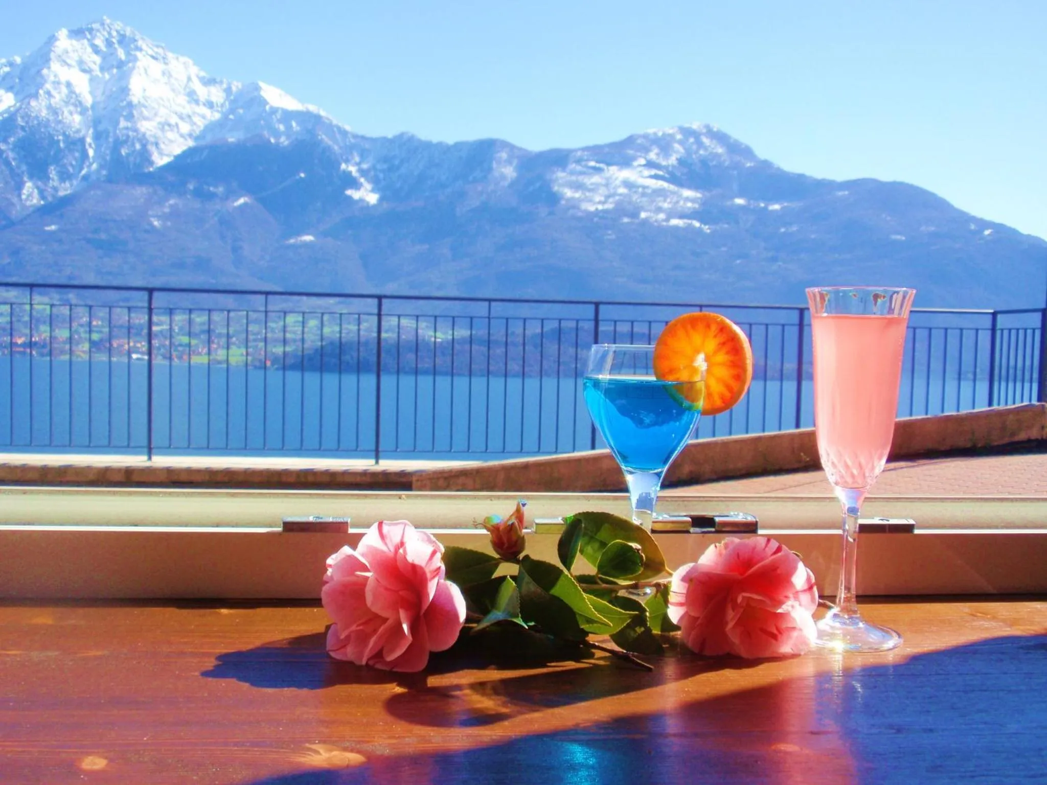 Lake view in Residence Le Azalee & SPA