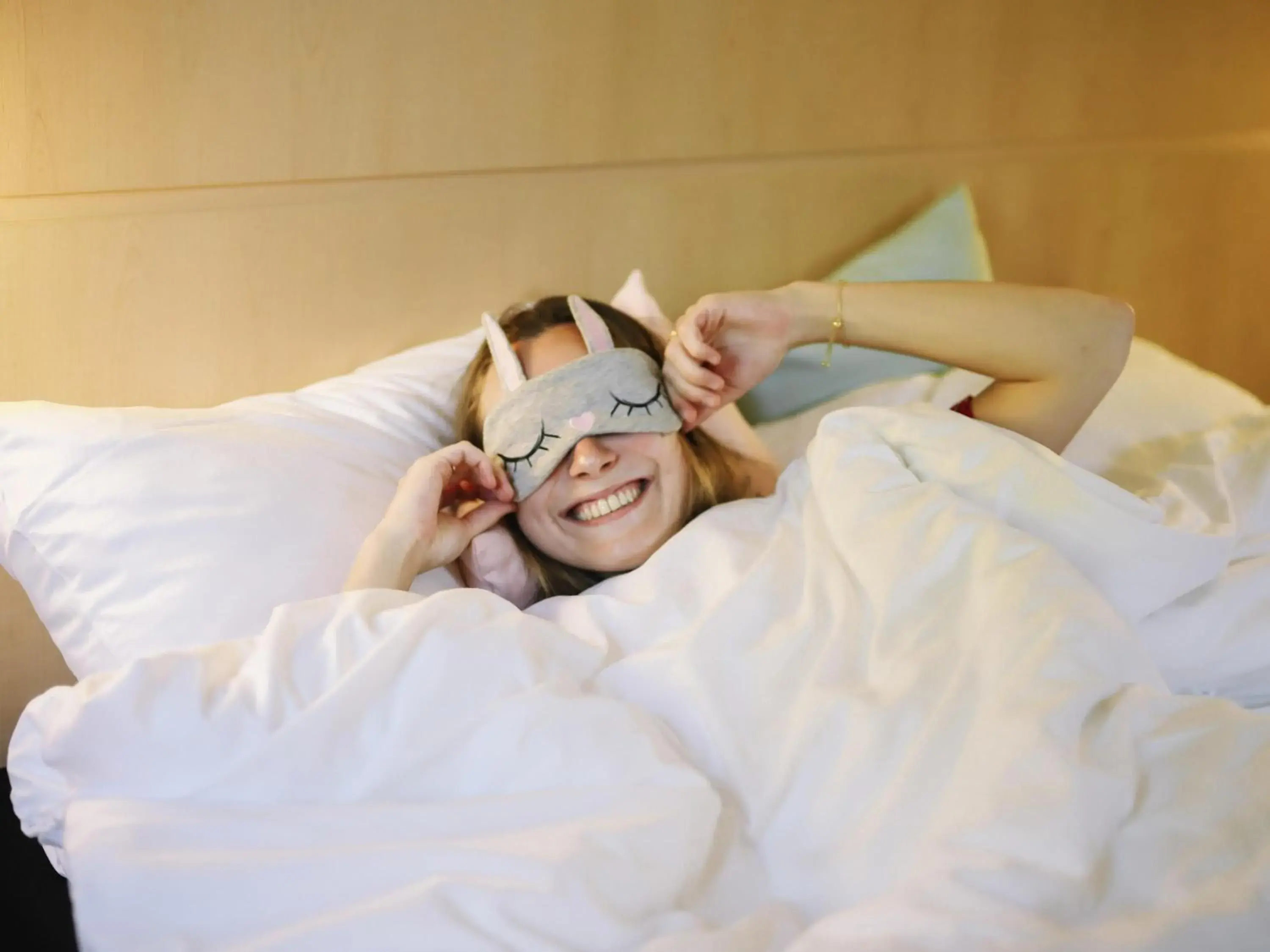 Bedroom, Bed in ibis Aix en Provence Bedroom, Bed in ibis Aix en Provence