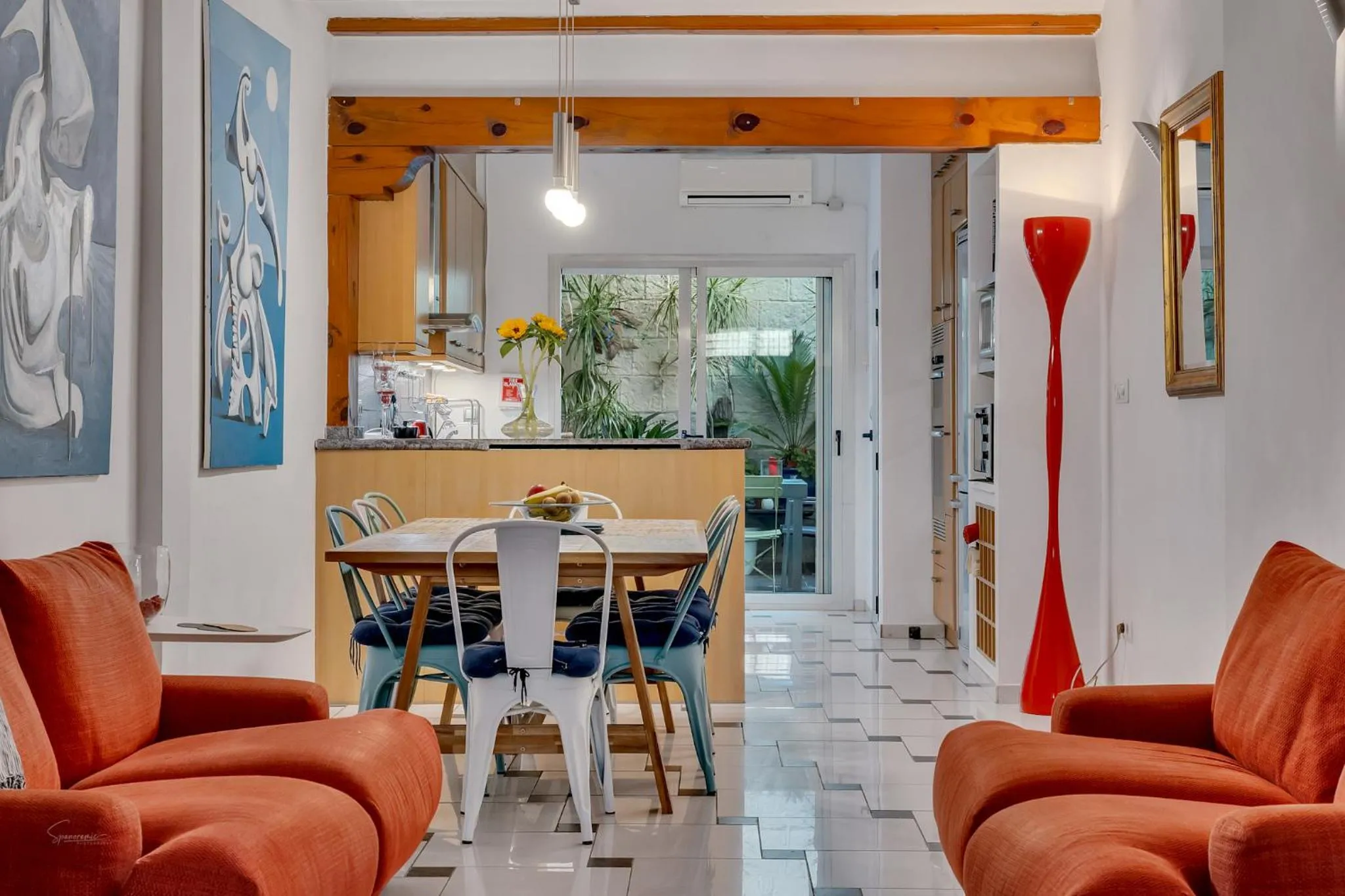 Communal lounge/ TV room in Denia Townhouse