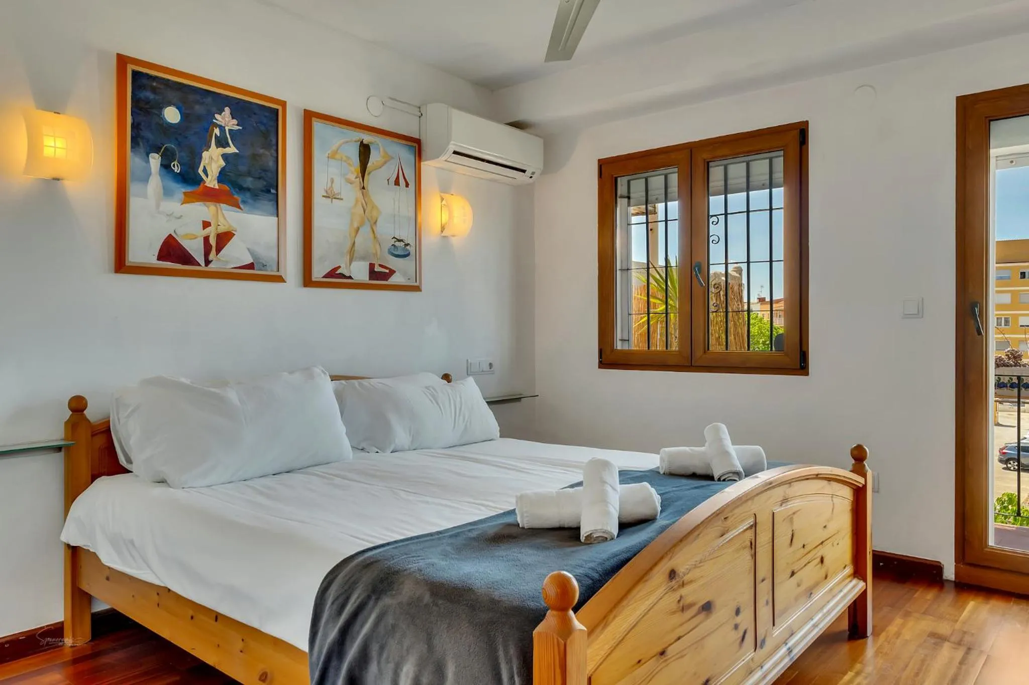 Bedroom, Bed in Denia Townhouse