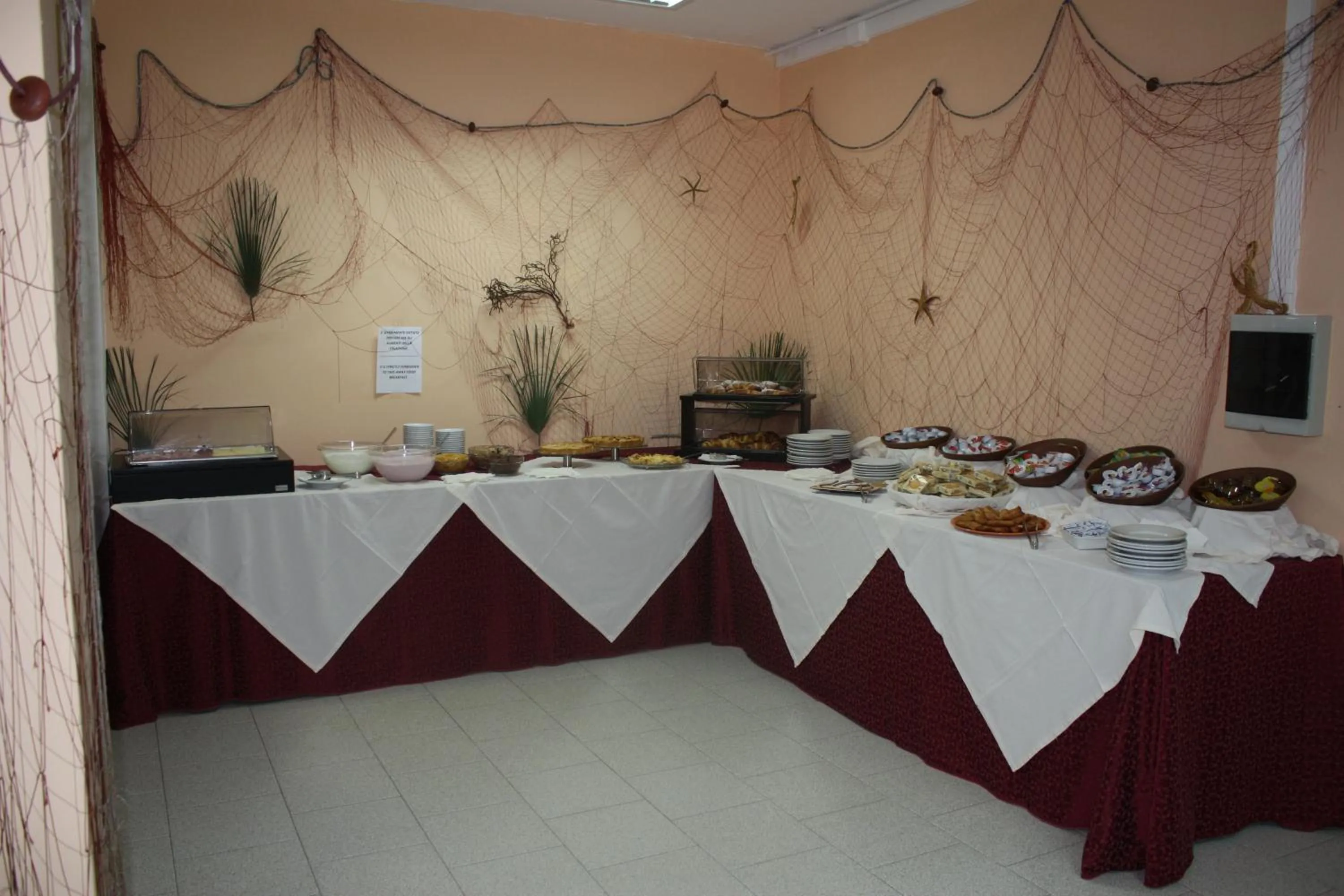 Buffet breakfast in Hotel Castelsardo Domus Beach