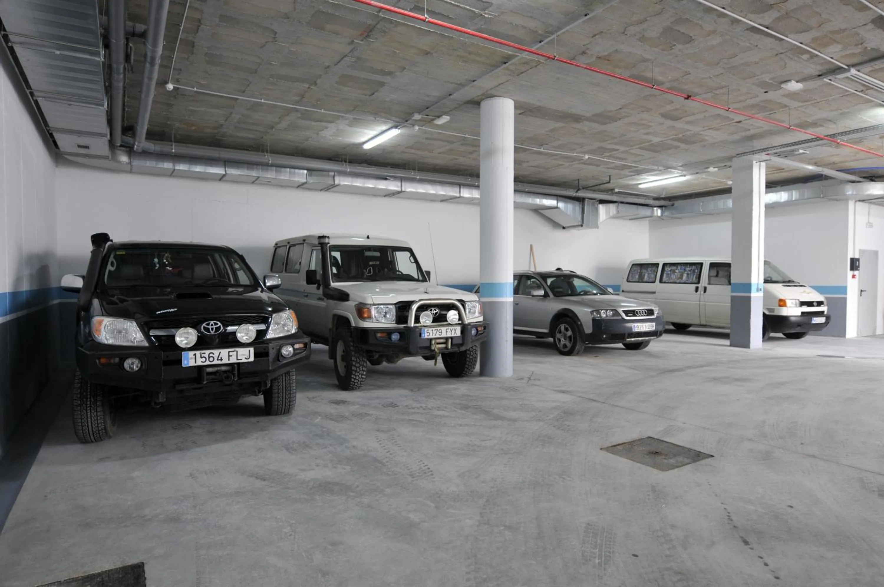 Property building in Hostal Tarifa -Recepcion abierta las 24h-