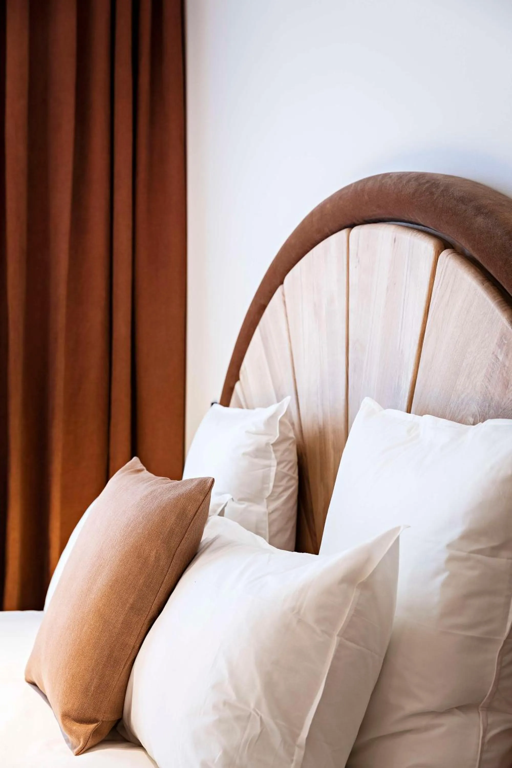 Bedroom, Bed in Hotel Florida Paris