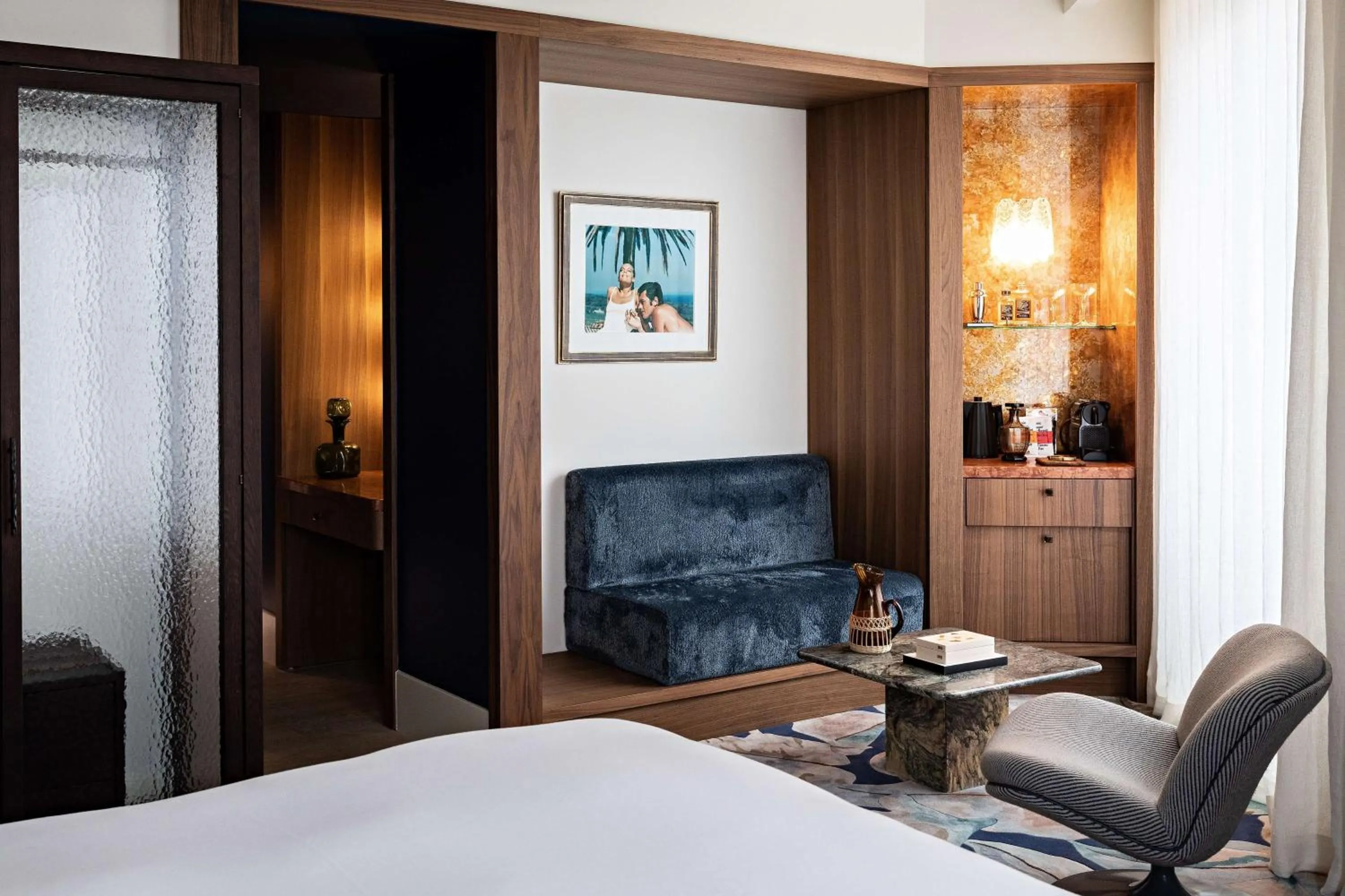 Other, Bed in Hotel Florida Paris