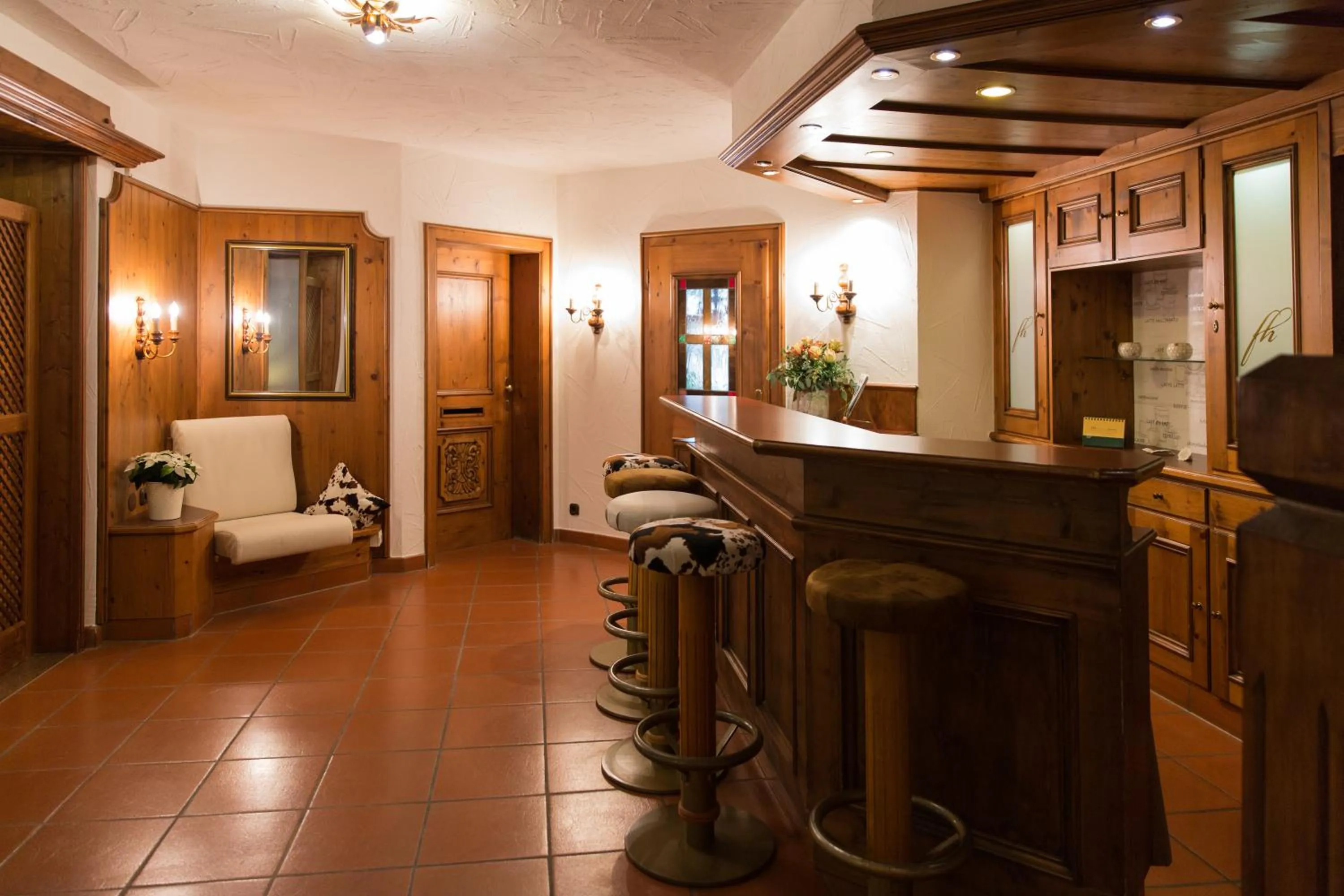 Lobby or reception in Fränkischer Hof