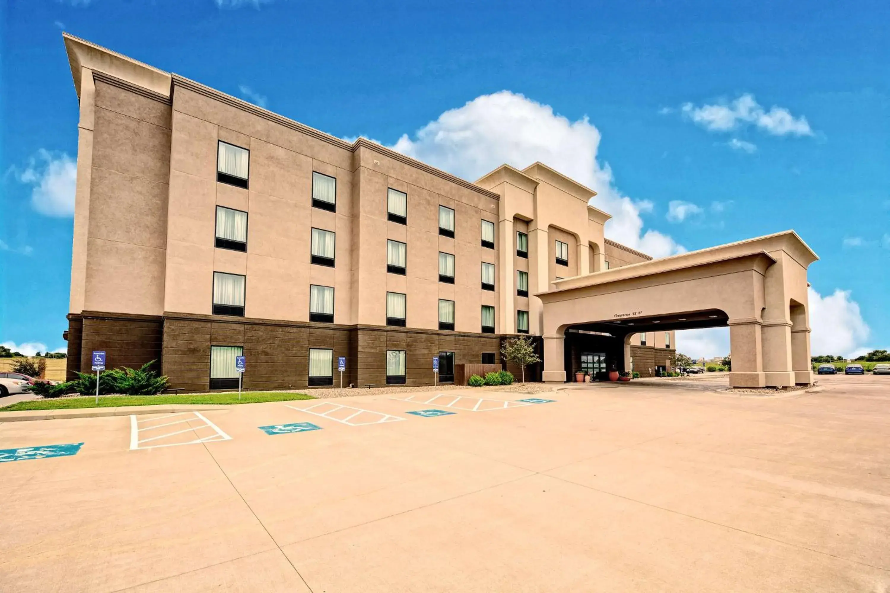 Property building in Hampton Inn Belton/Kansas City Property building in Hampton Inn Belton/Kansas City