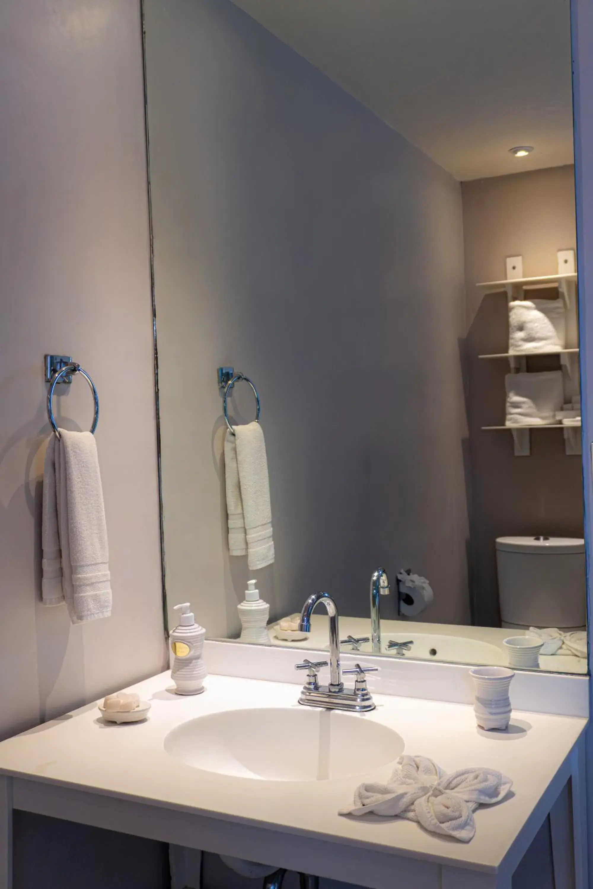 Flor de Mayo Hotel & Restaurant Flor de Mayo Hotel & Restaurant