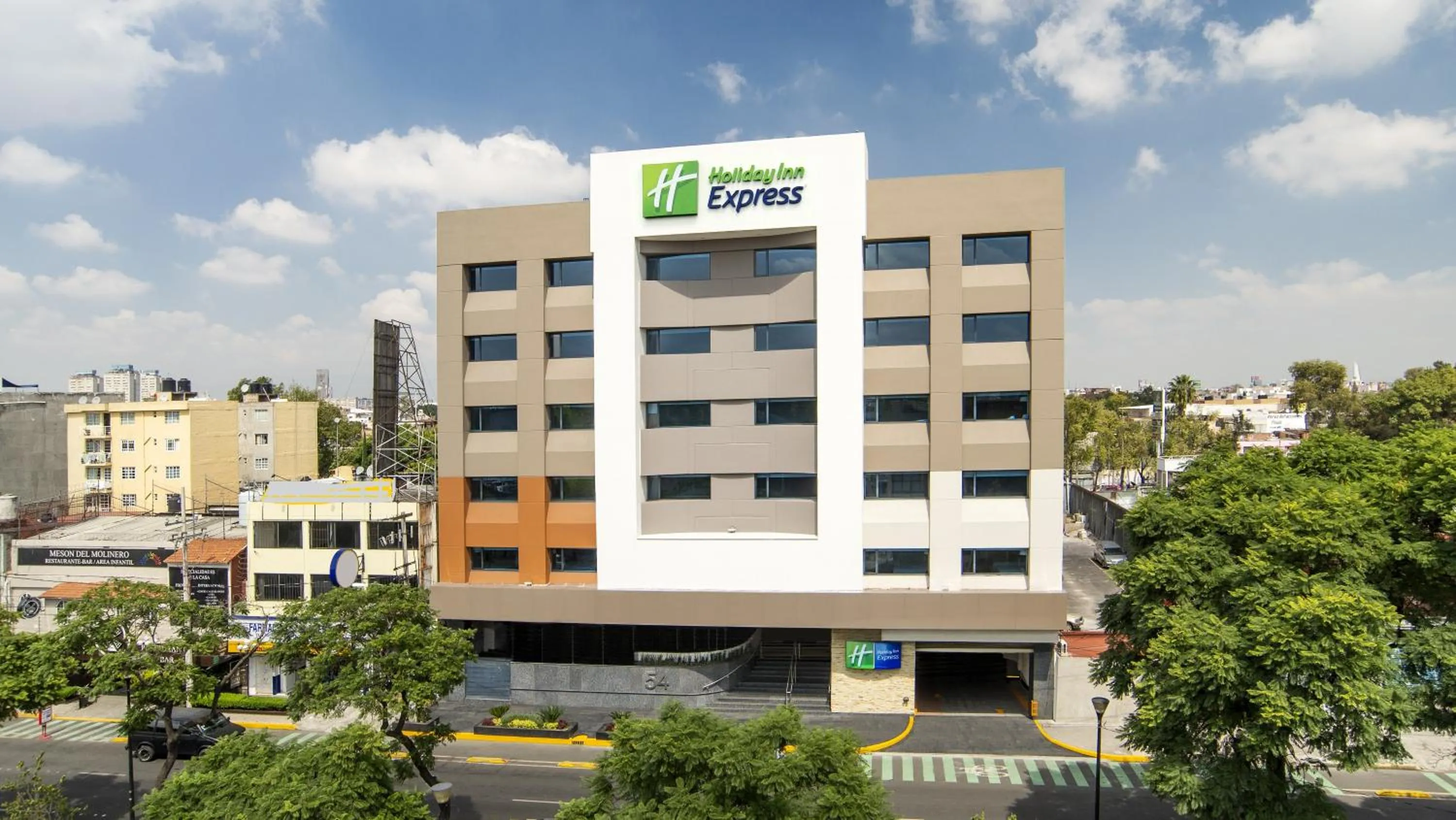 Property building in Holiday Inn Express - Mexico Basilica by IHG