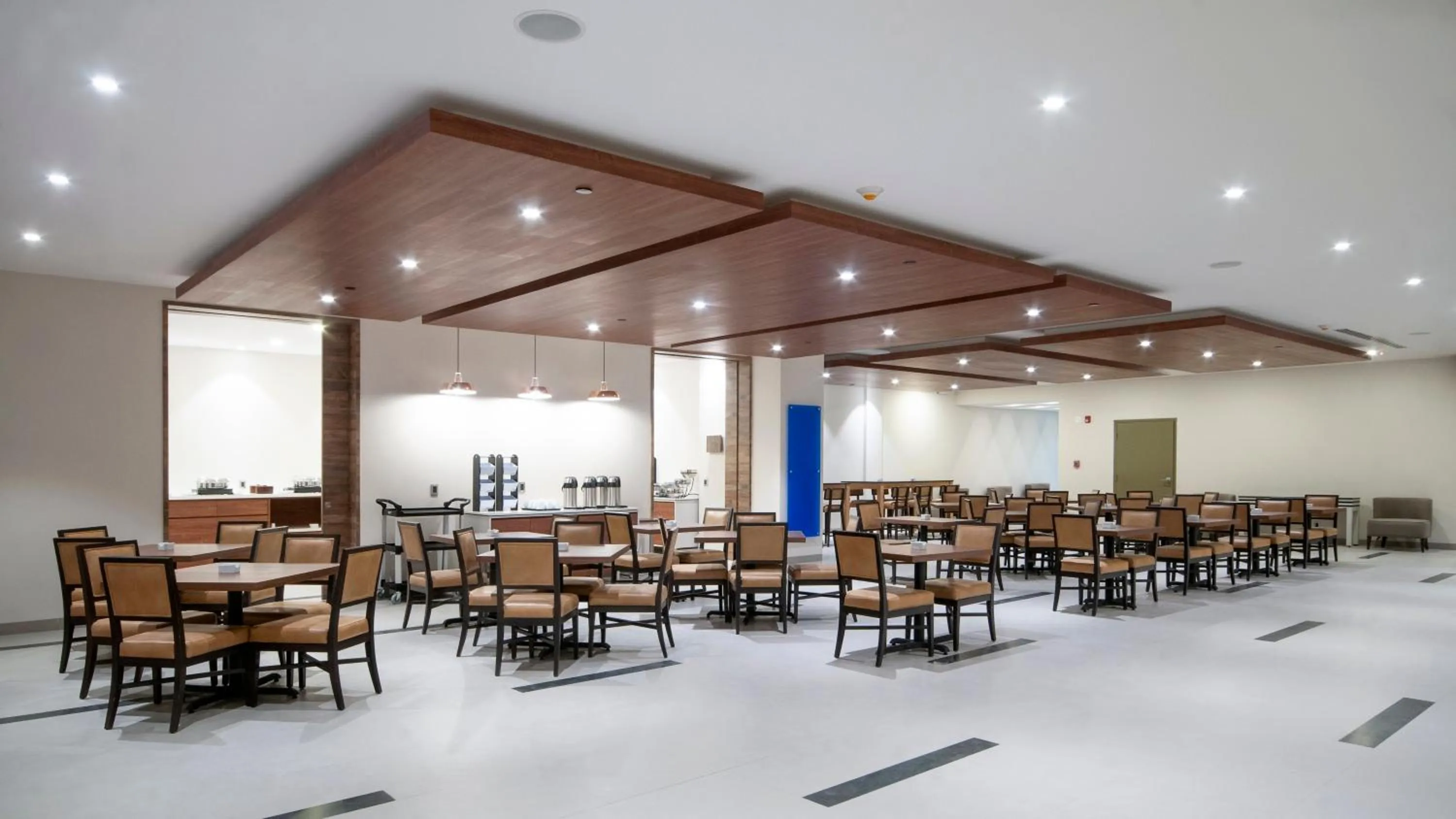 Property building in Holiday Inn Express - Mexico Basilica by IHG