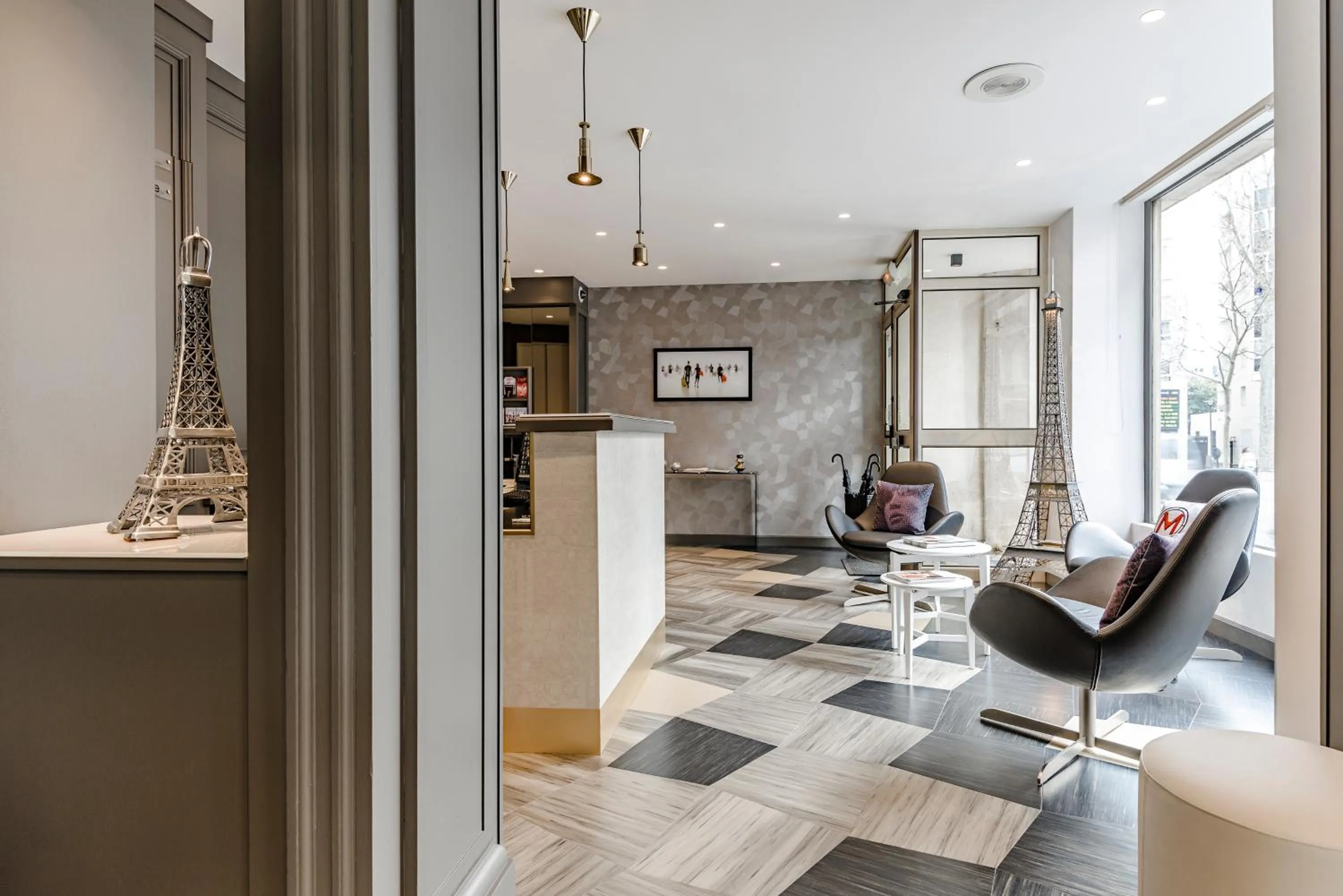 Lobby or reception in Eiffel Kennedy