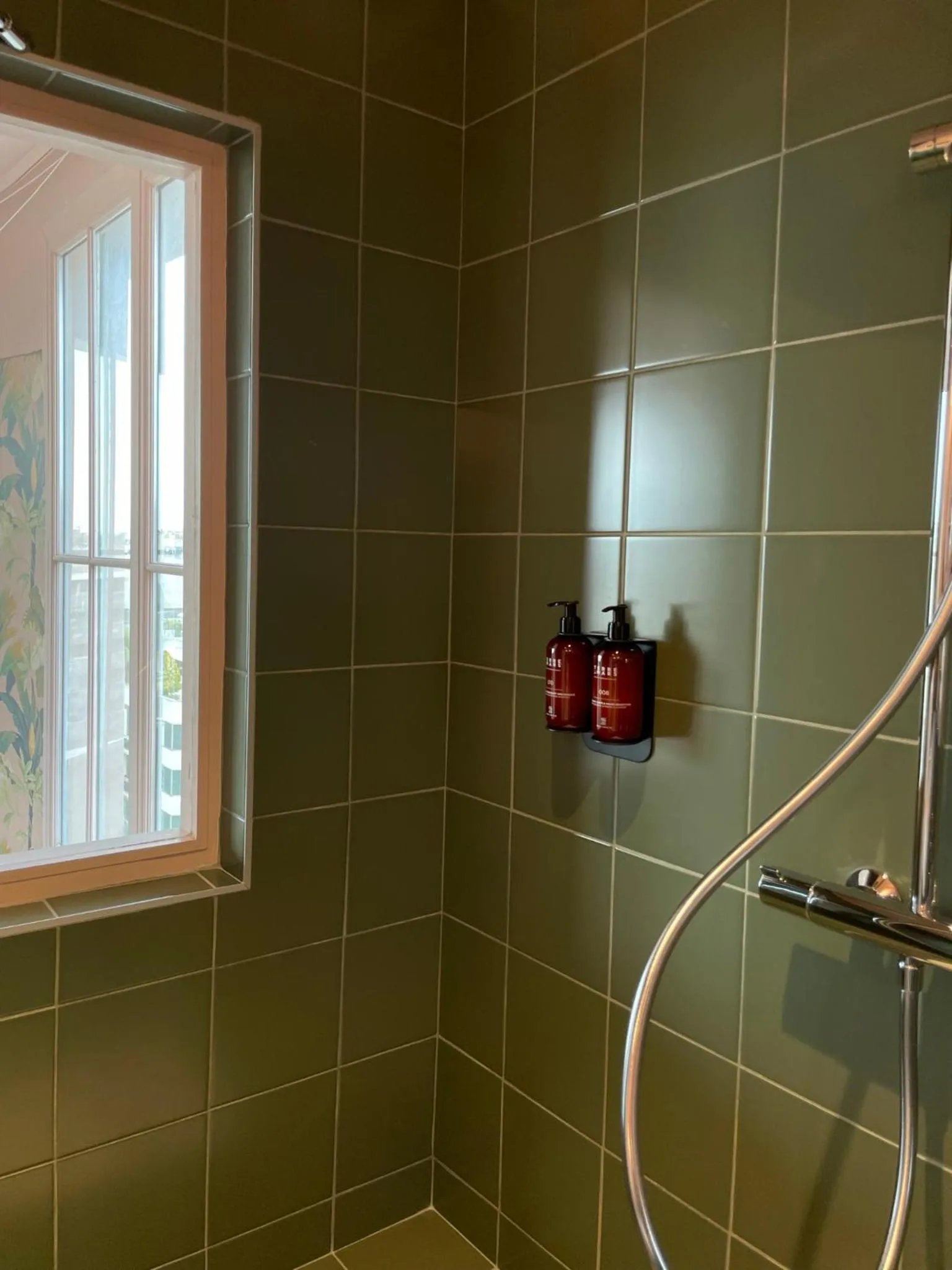 Bathroom in Hôtel Mercedes