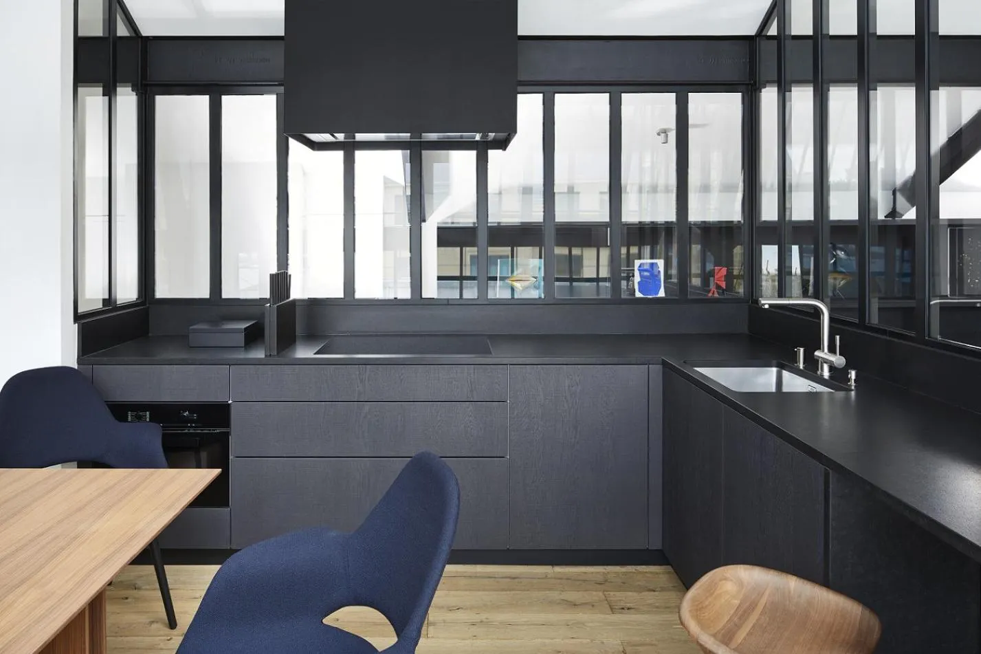 Kitchen or kitchenette in Hôtel du Ministère