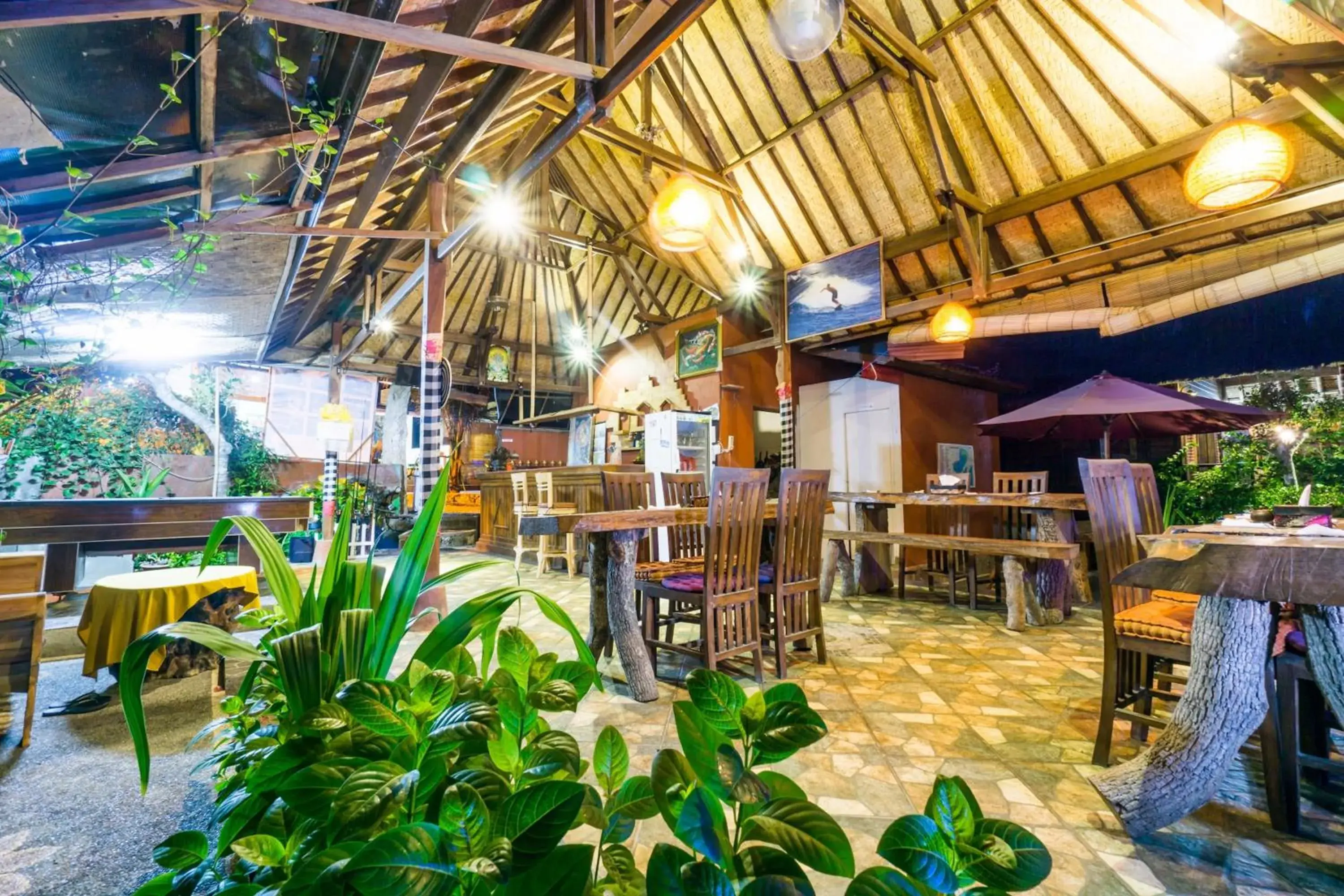 Restaurant/places to eat in The Dafish Ceningan Restaurant/places to eat in The Dafish Ceningan