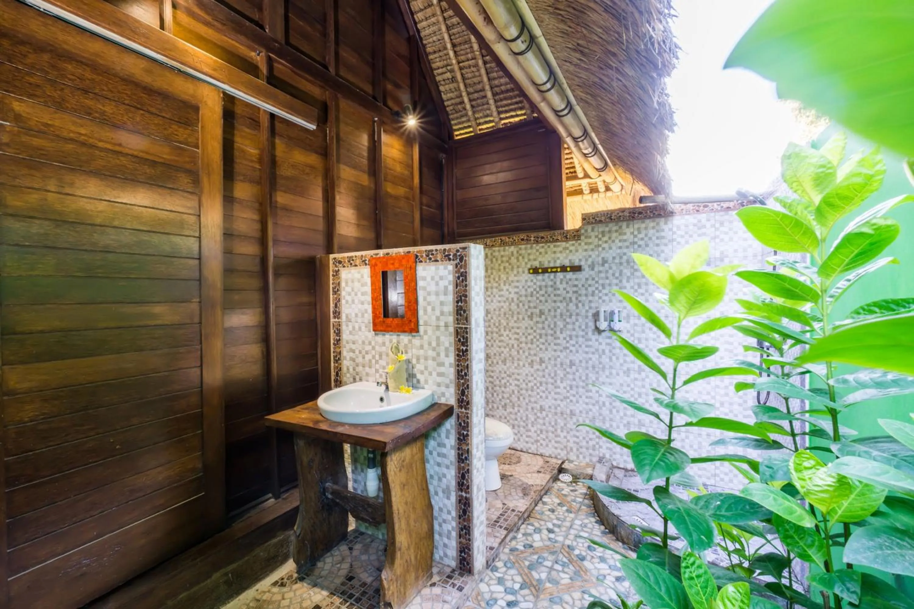 Bathroom in The Dafish Ceningan