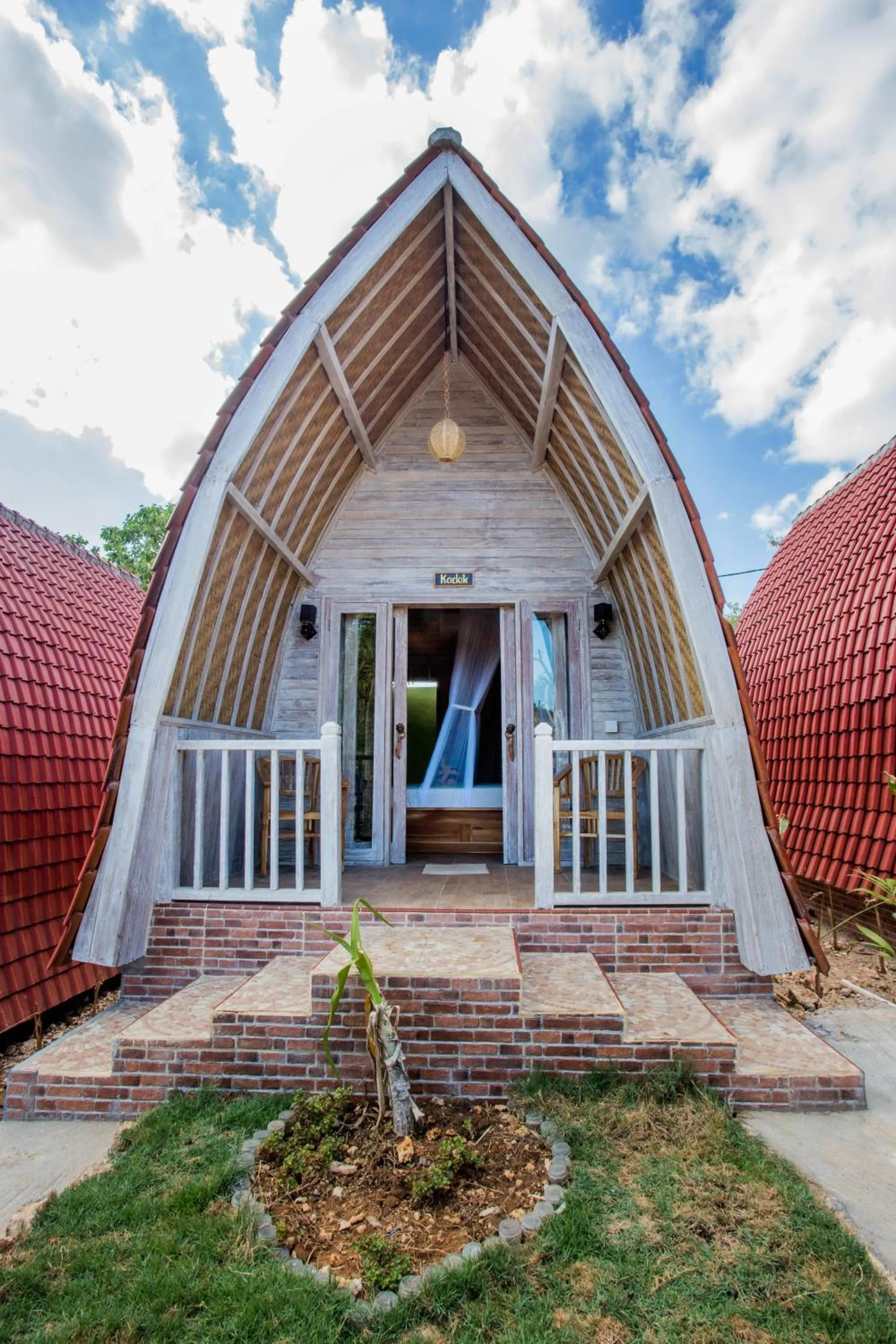 Facade/entrance in The Dafish Ceningan
