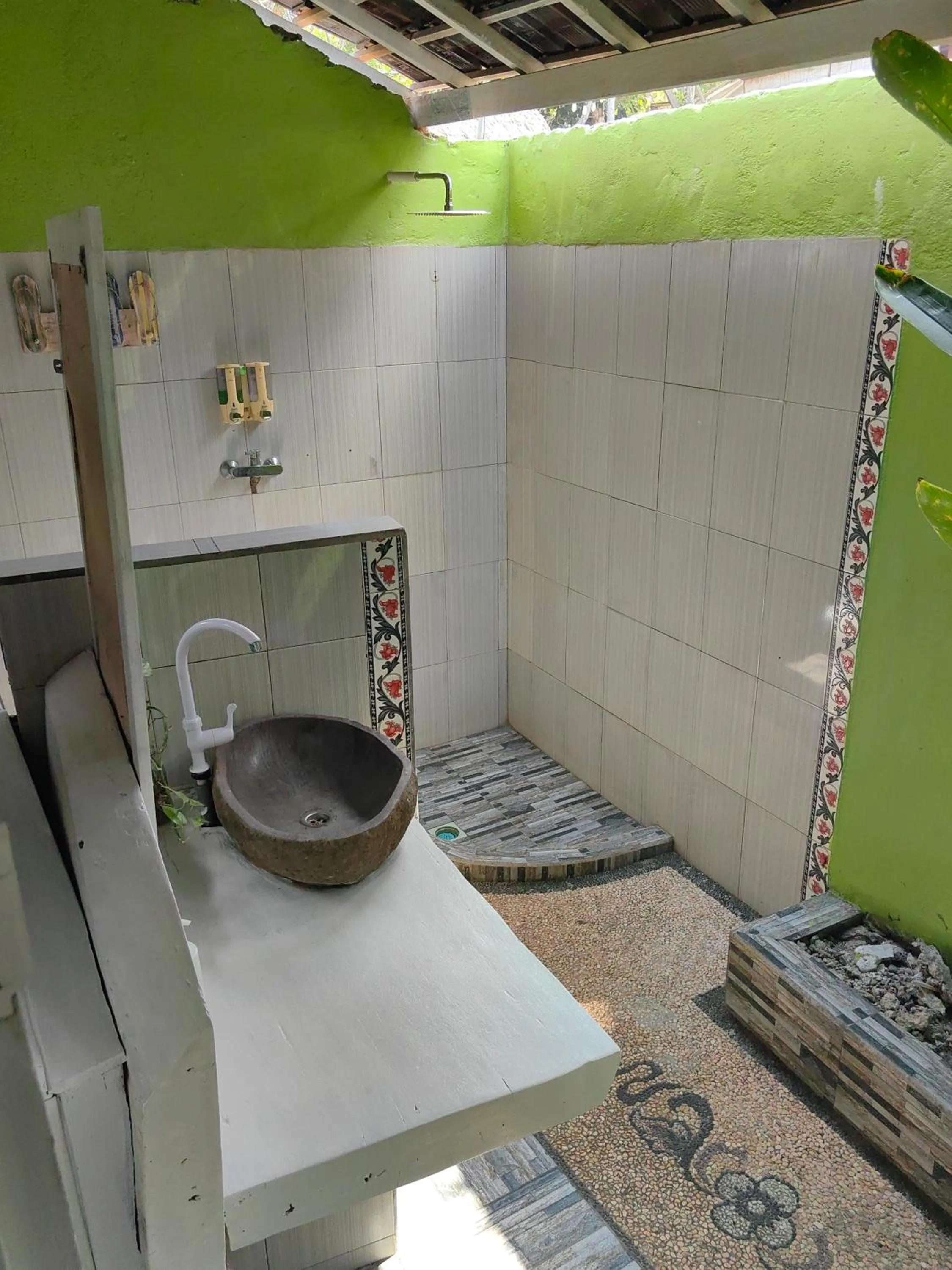 Breakfast in The Dafish Ceningan