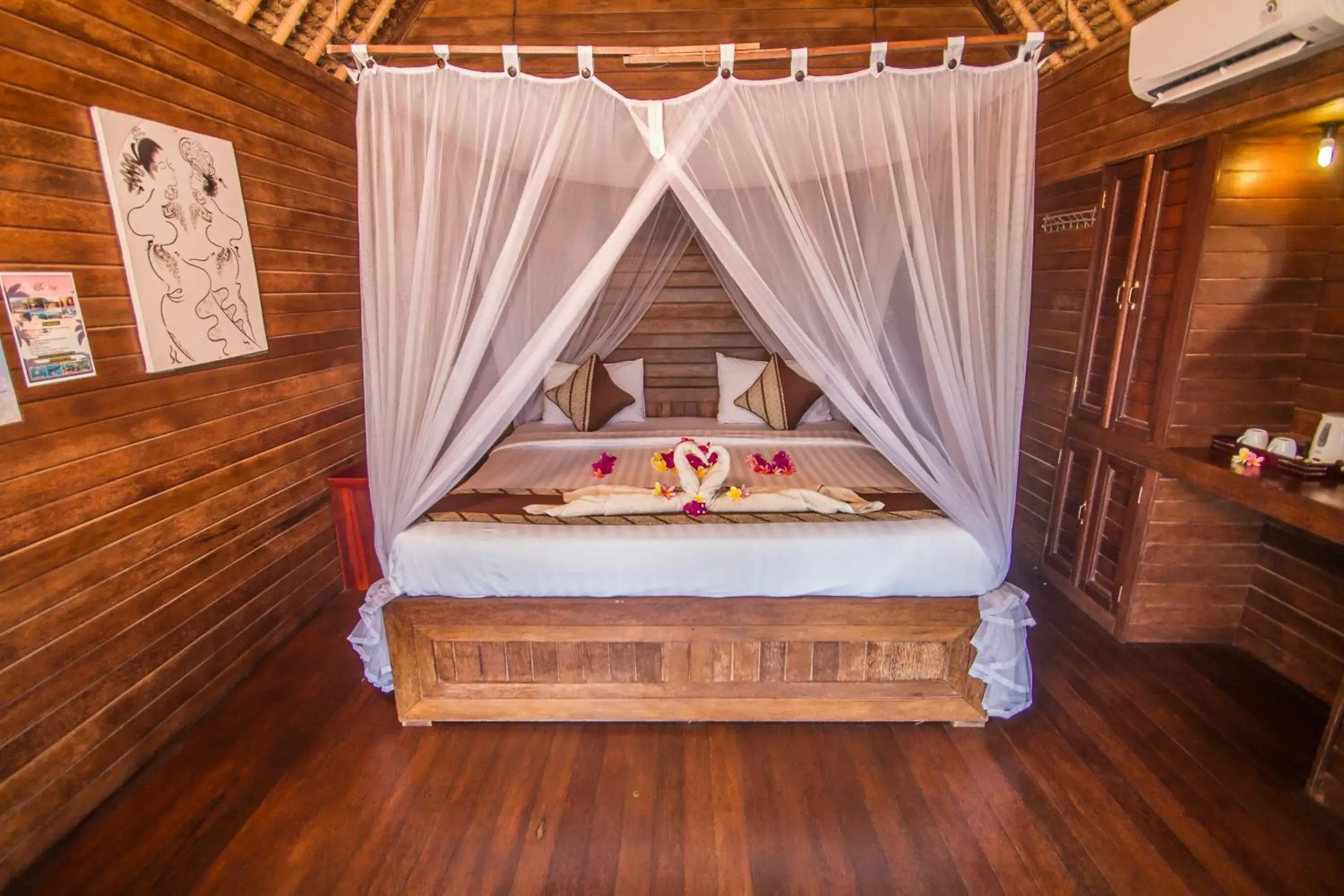 Bed in The Dafish Ceningan Bed in The Dafish Ceningan