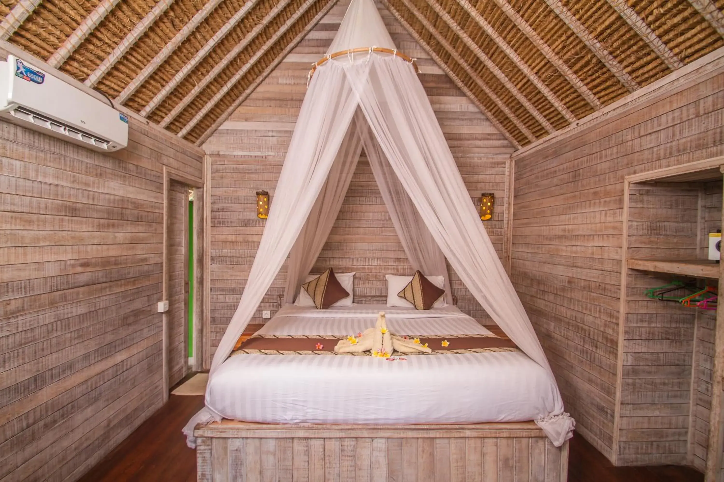 Bed in The Dafish Ceningan Bed in The Dafish Ceningan