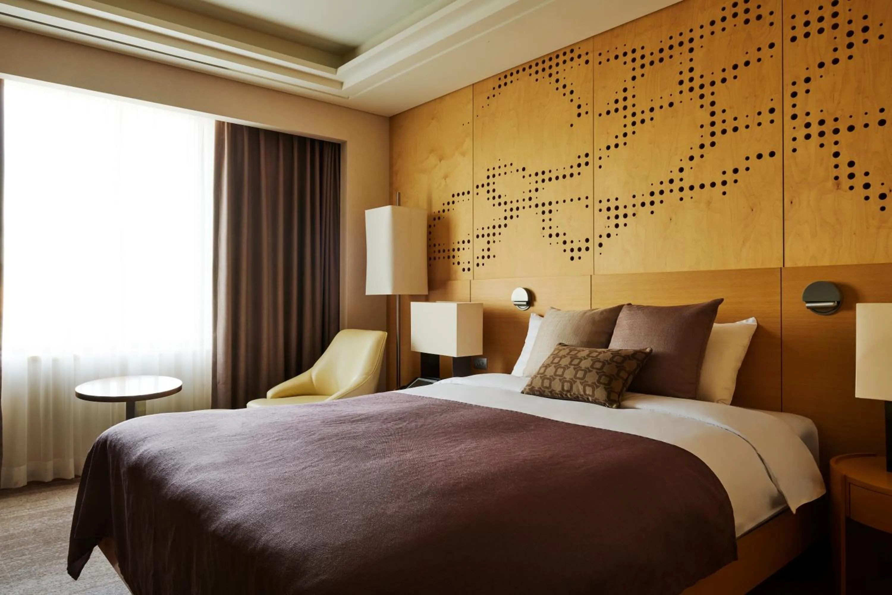 Bed in Hotel Hyundai by Lahan Ulsan