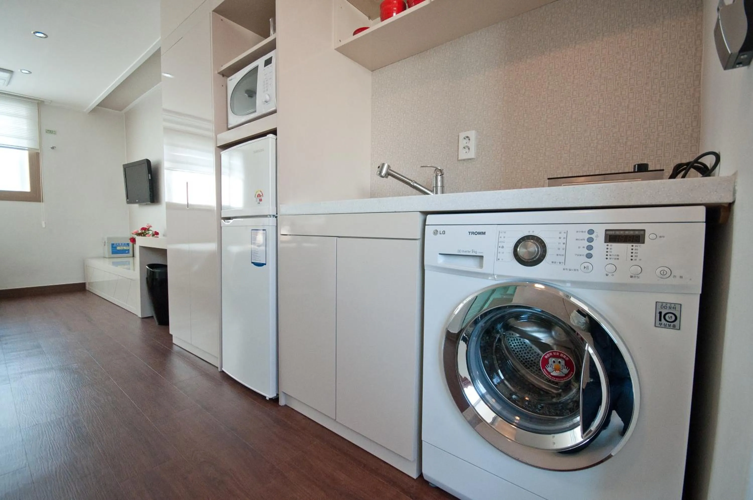 Kitchen or kitchenette in Residence Mumum Hotel