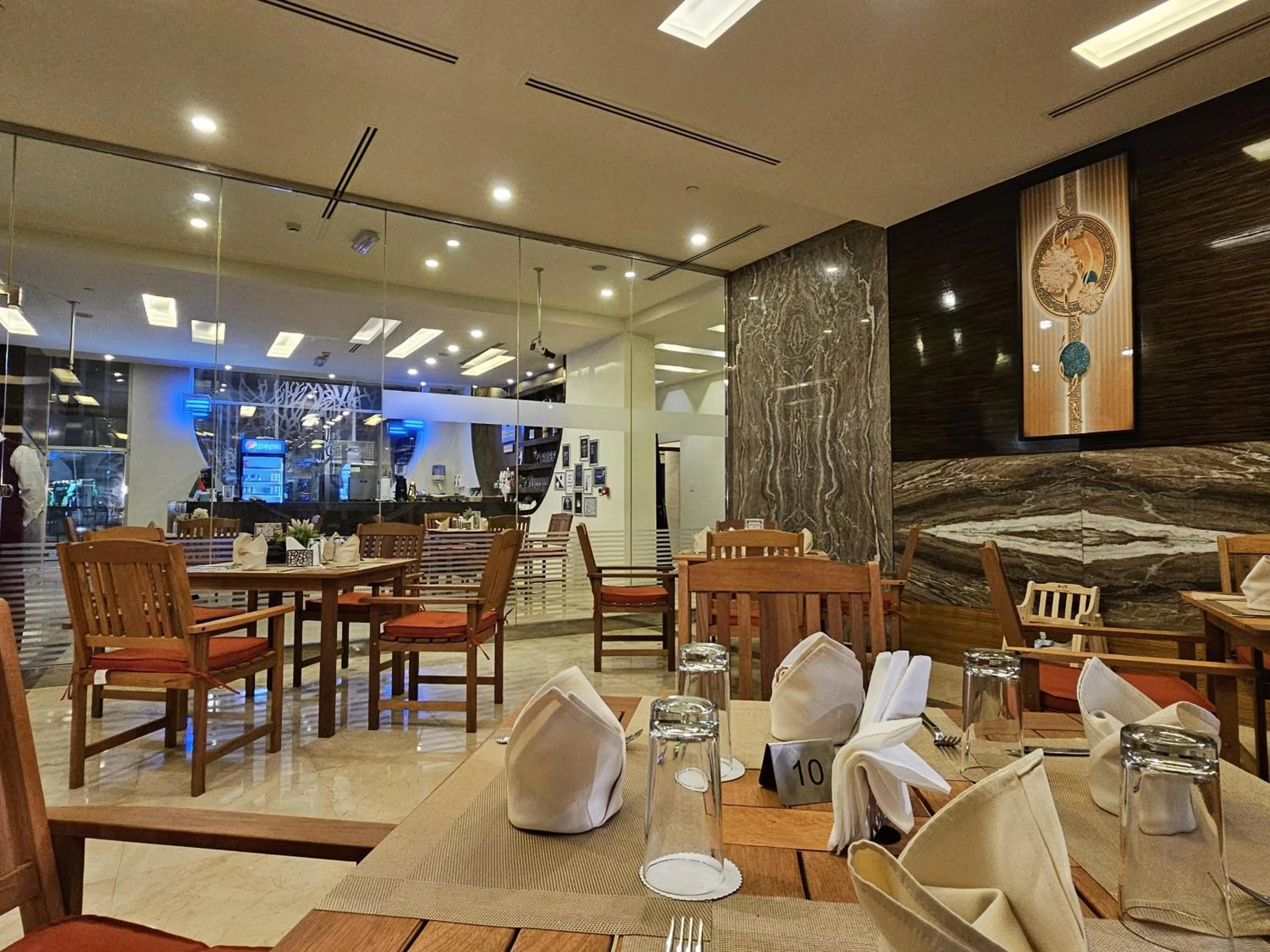 Restaurant/places to eat in Nehal Hotel