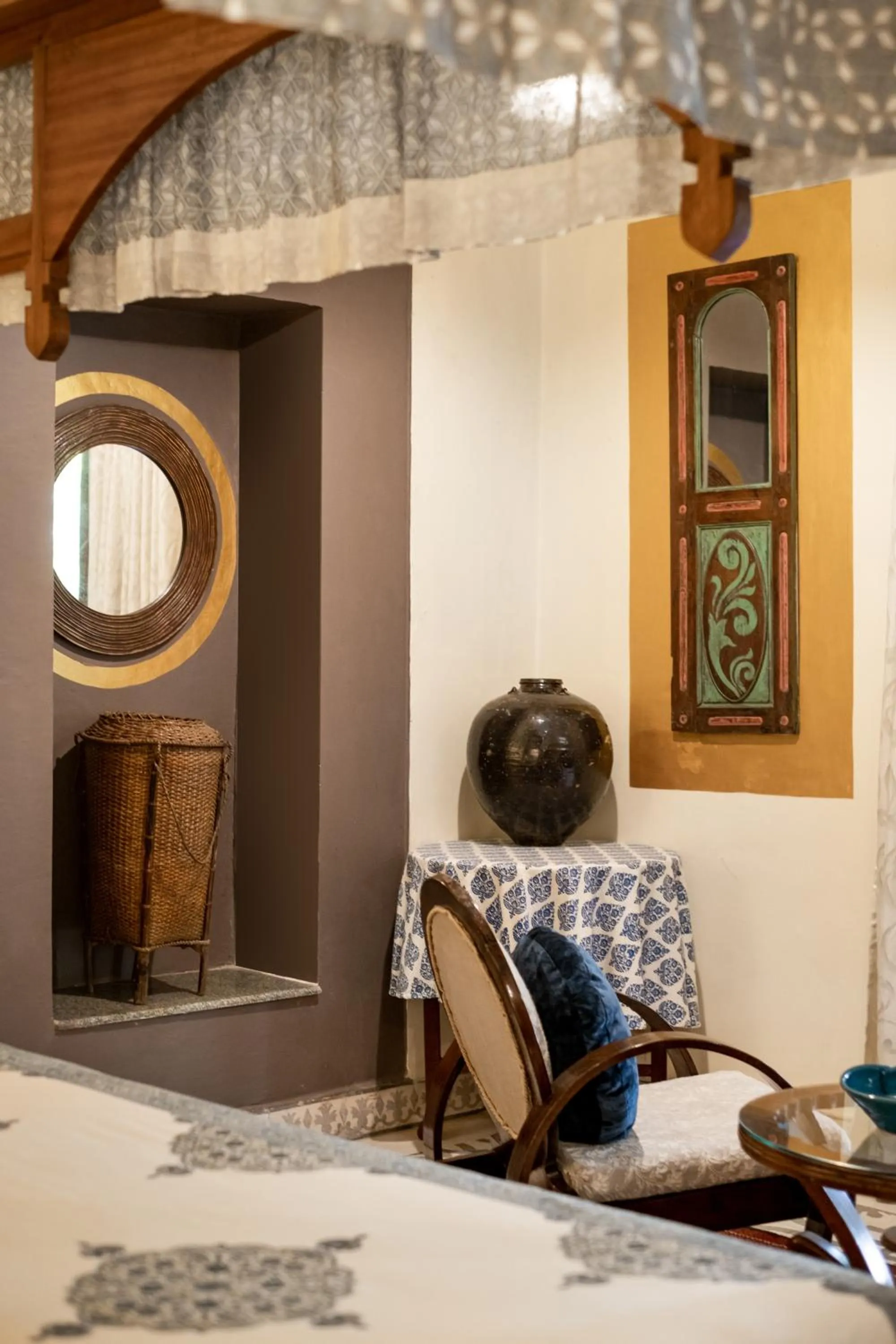 Decorative detail in Casa Britona