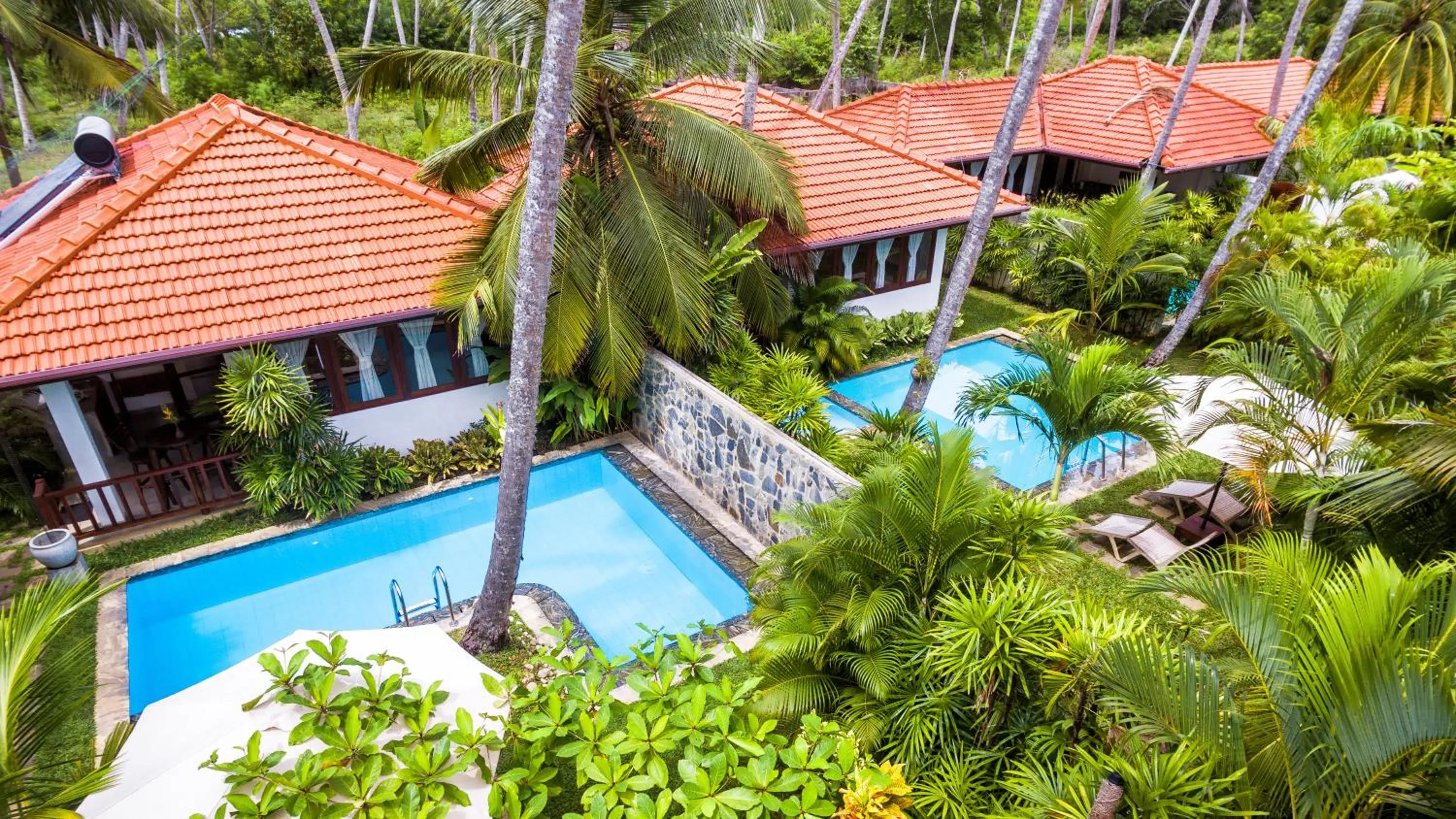 Bird's eye view in Good Karma