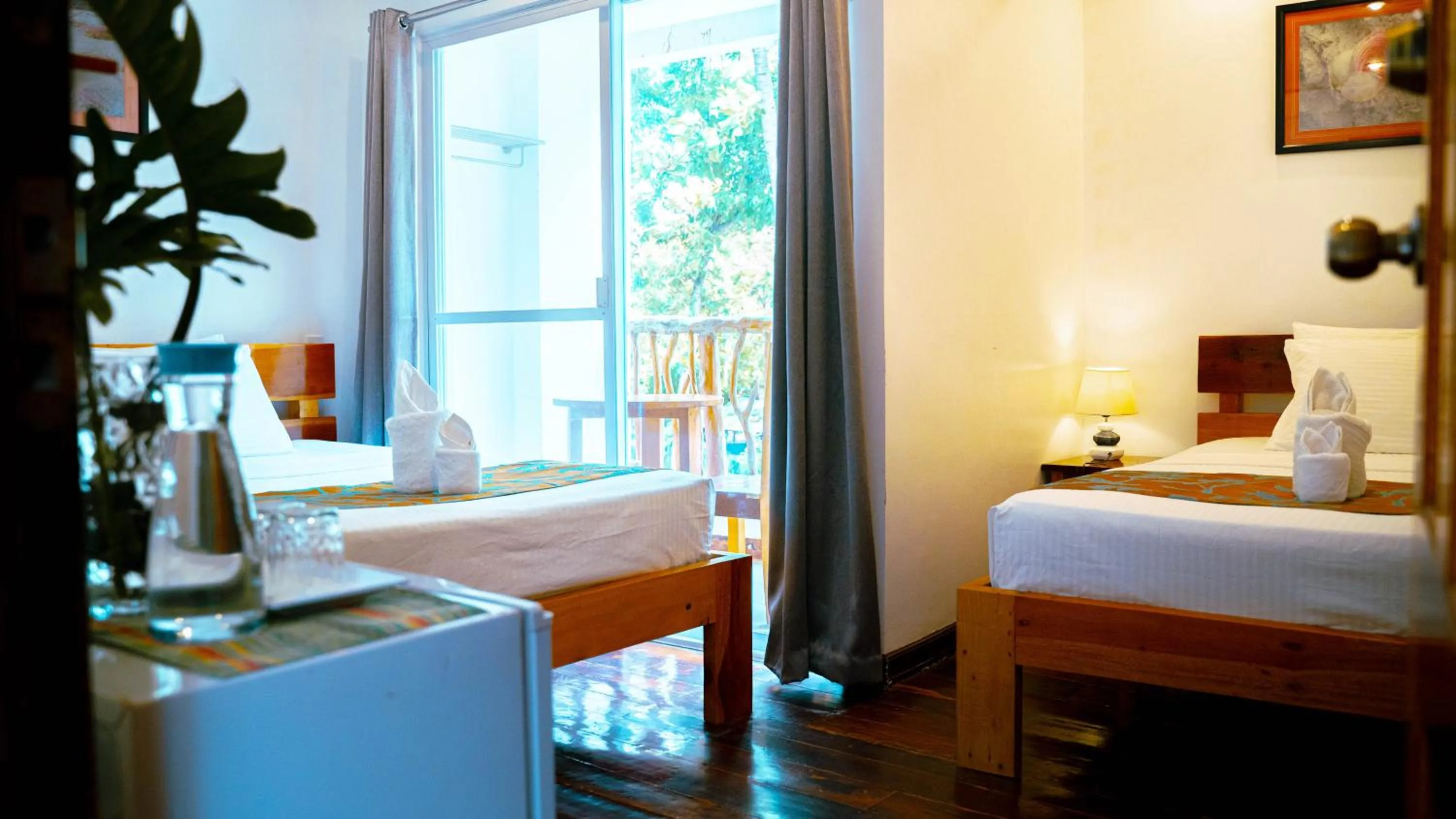 Bedroom, Bed in DiveGurus Boracay Beach Resort