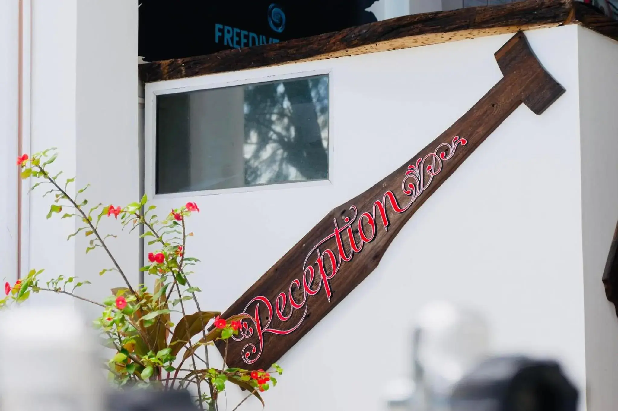 Property building in DiveGurus Boracay Beach Resort Property building in DiveGurus Boracay Beach Resort