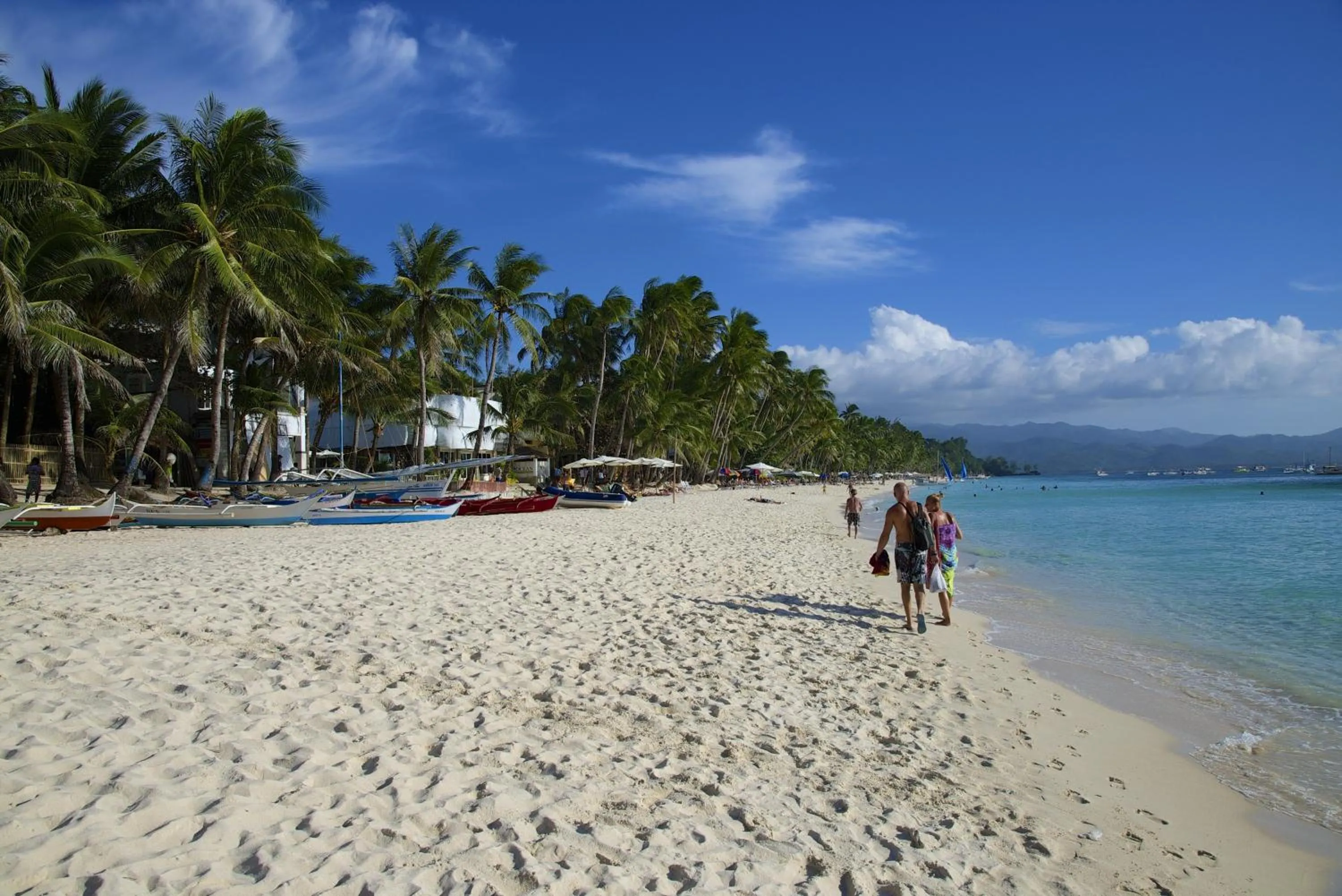 Beach in DiveGurus Boracay Beach Resort