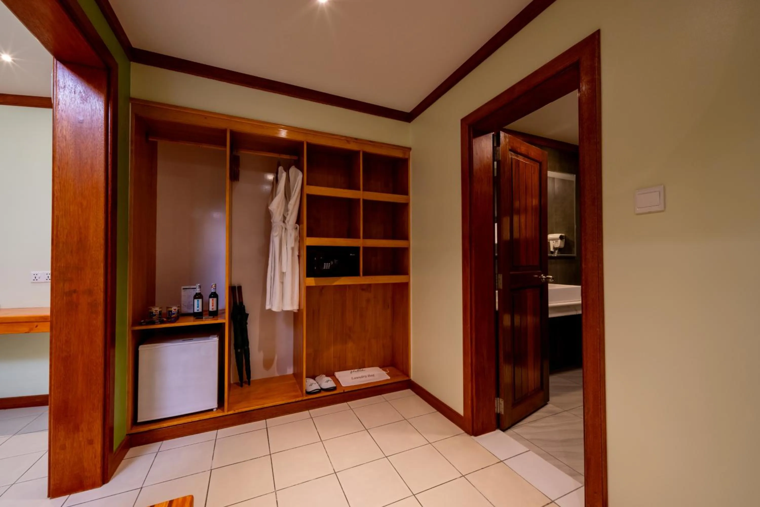 wardrobe in Fihalhohi Maldives