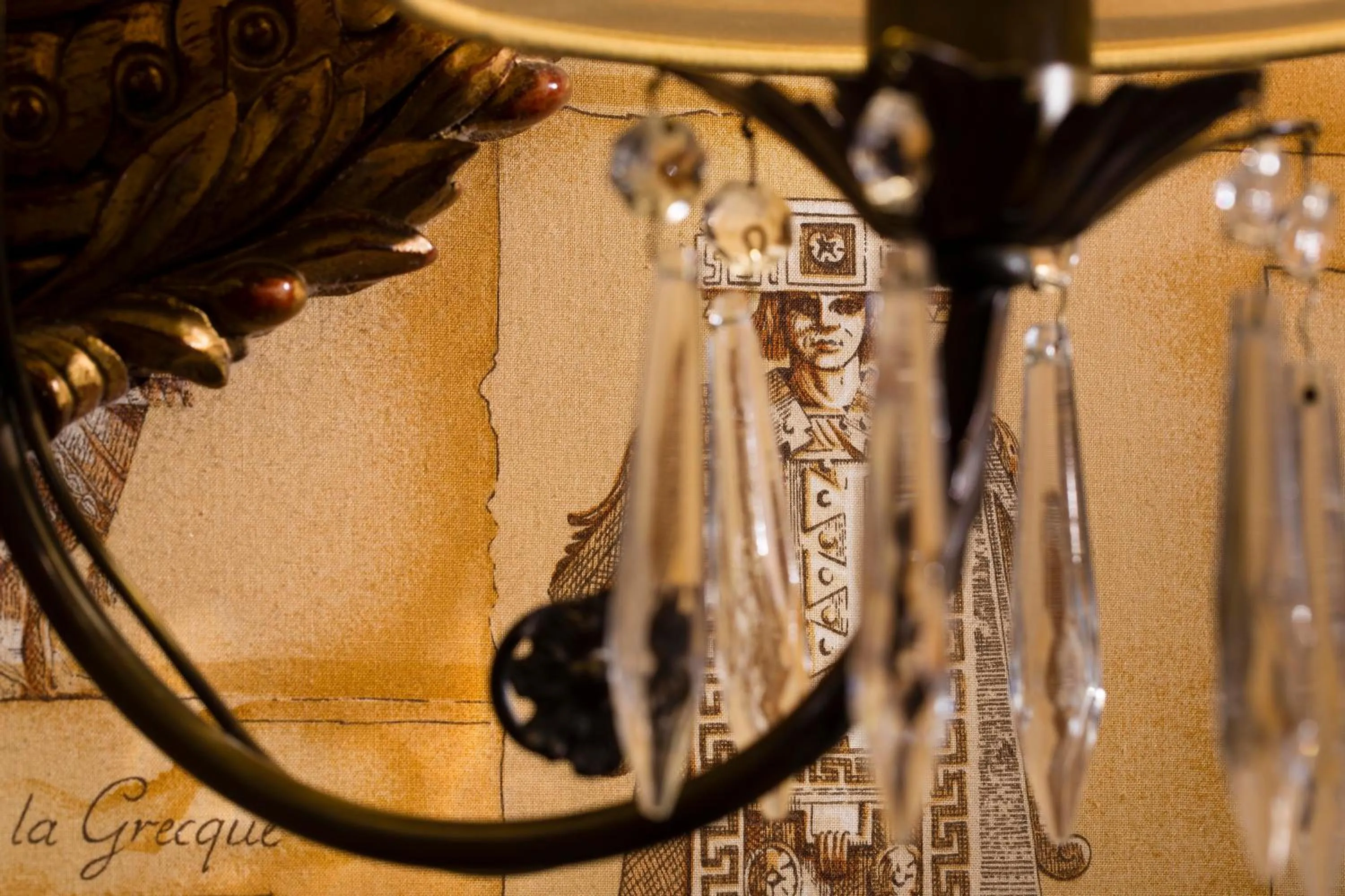 Decorative detail in Hôtel des Grands Hommes