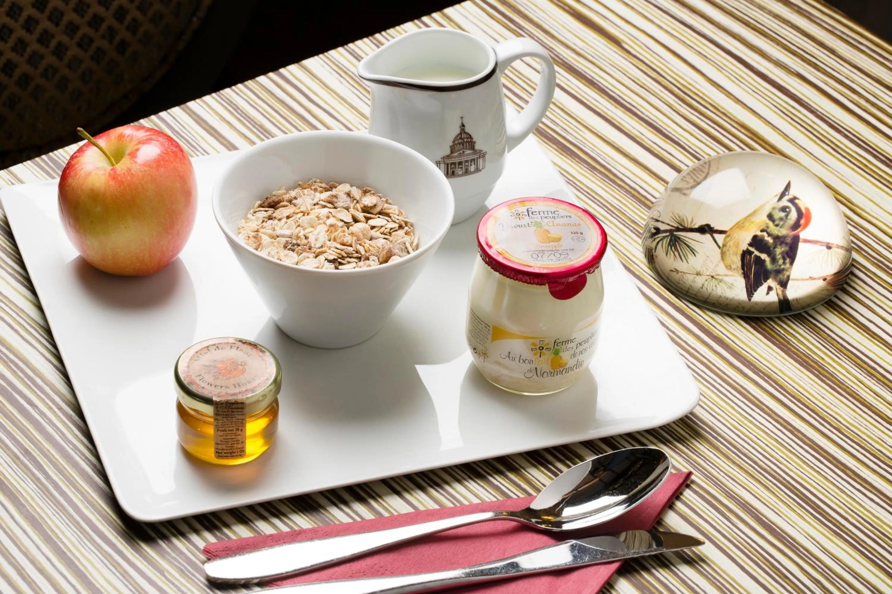 Breakfast in Hôtel des Grands Hommes