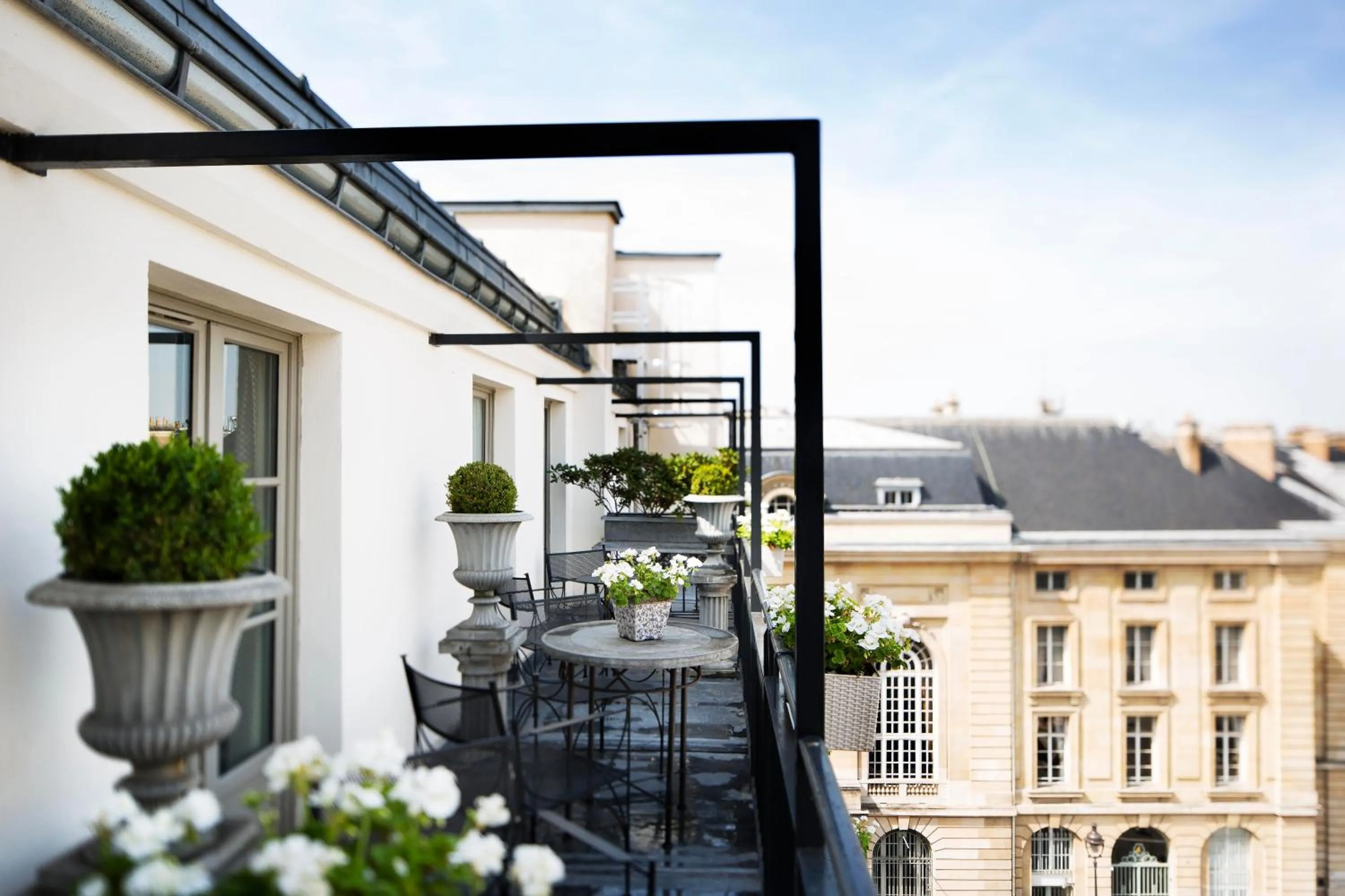 Day in Hôtel des Grands Hommes