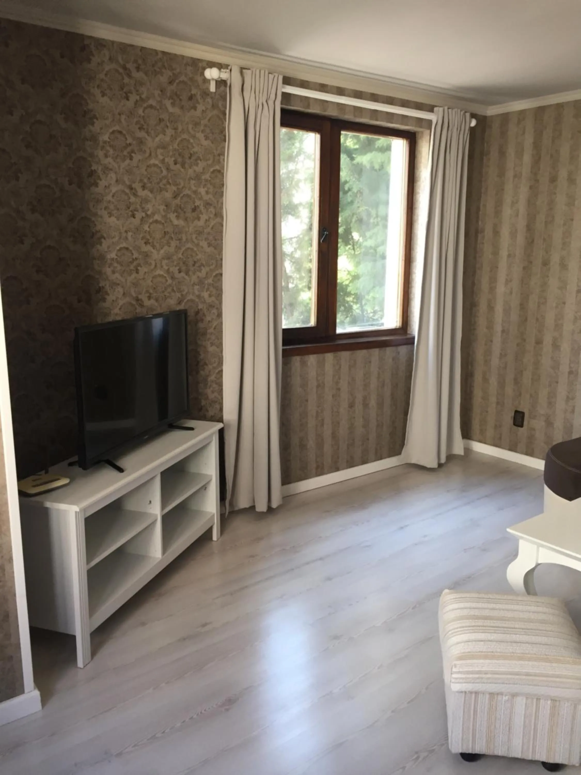 TV and multimedia in Family Hotel Argo