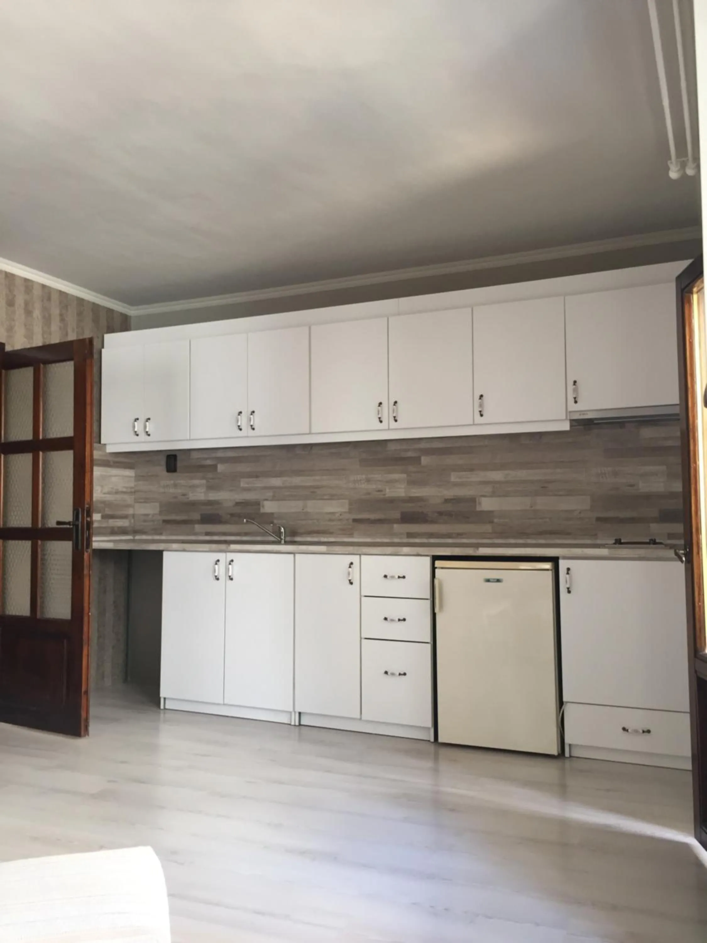 Communal kitchen in Family Hotel Argo