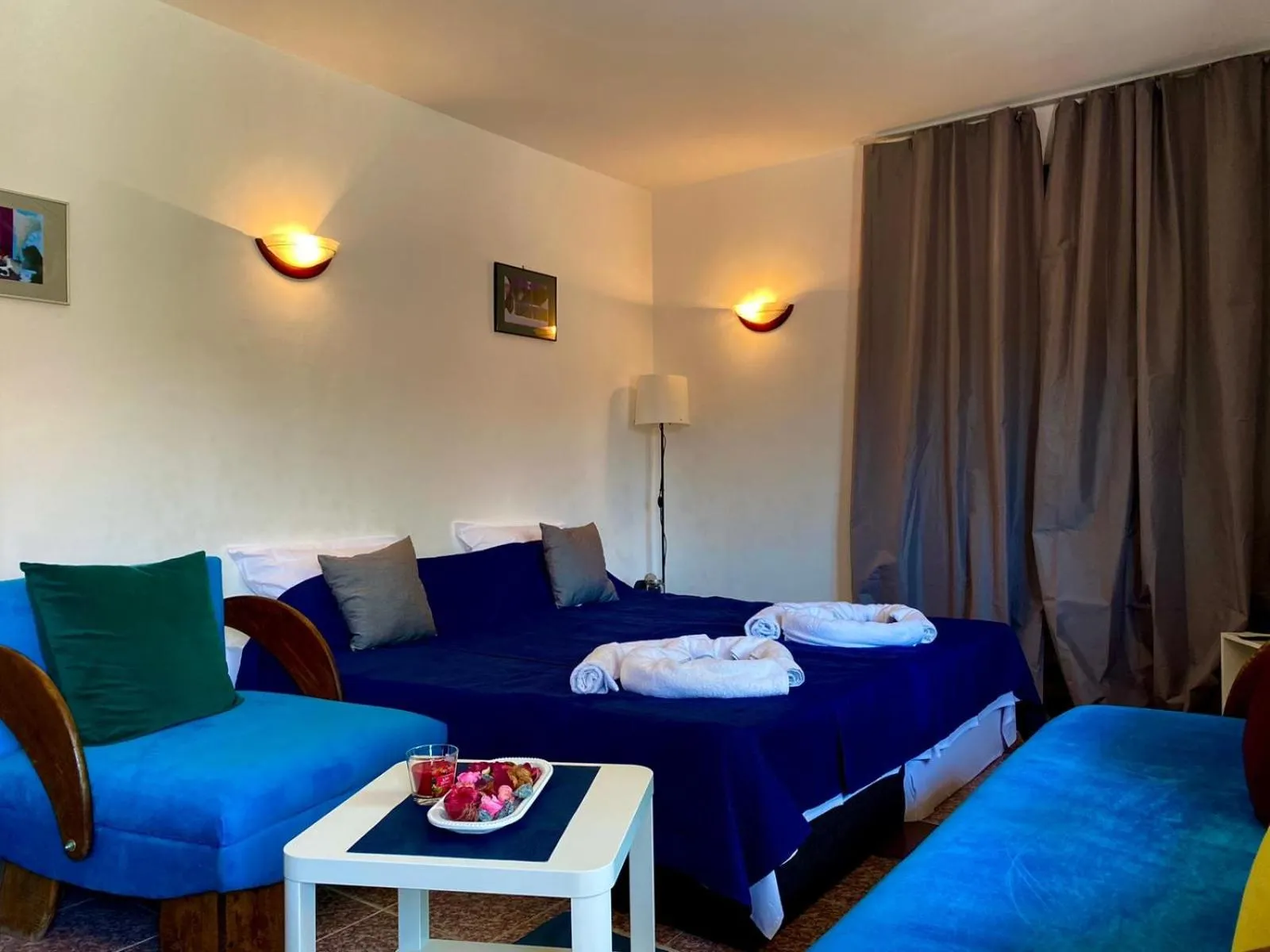 Bed in Family Hotel Argo