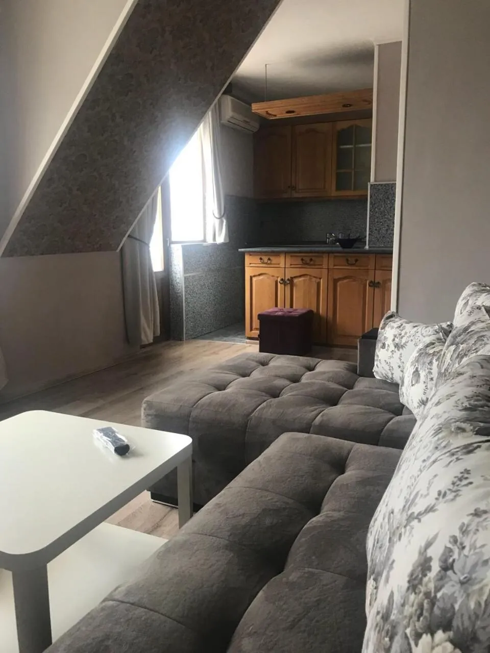 Restaurant/places to eat in Family Hotel Argo