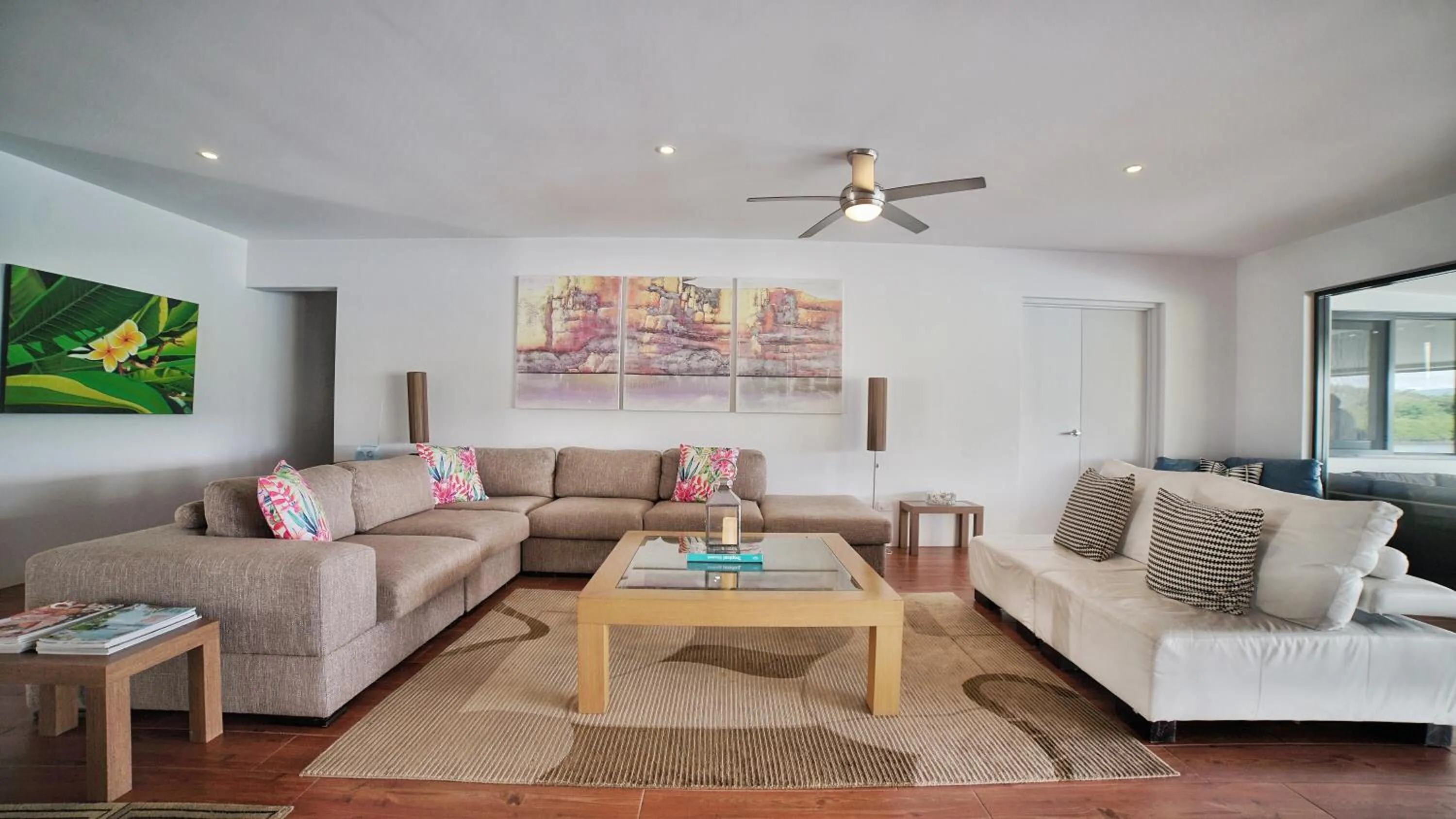 Living room in Naisoso Island Villas - Fiji