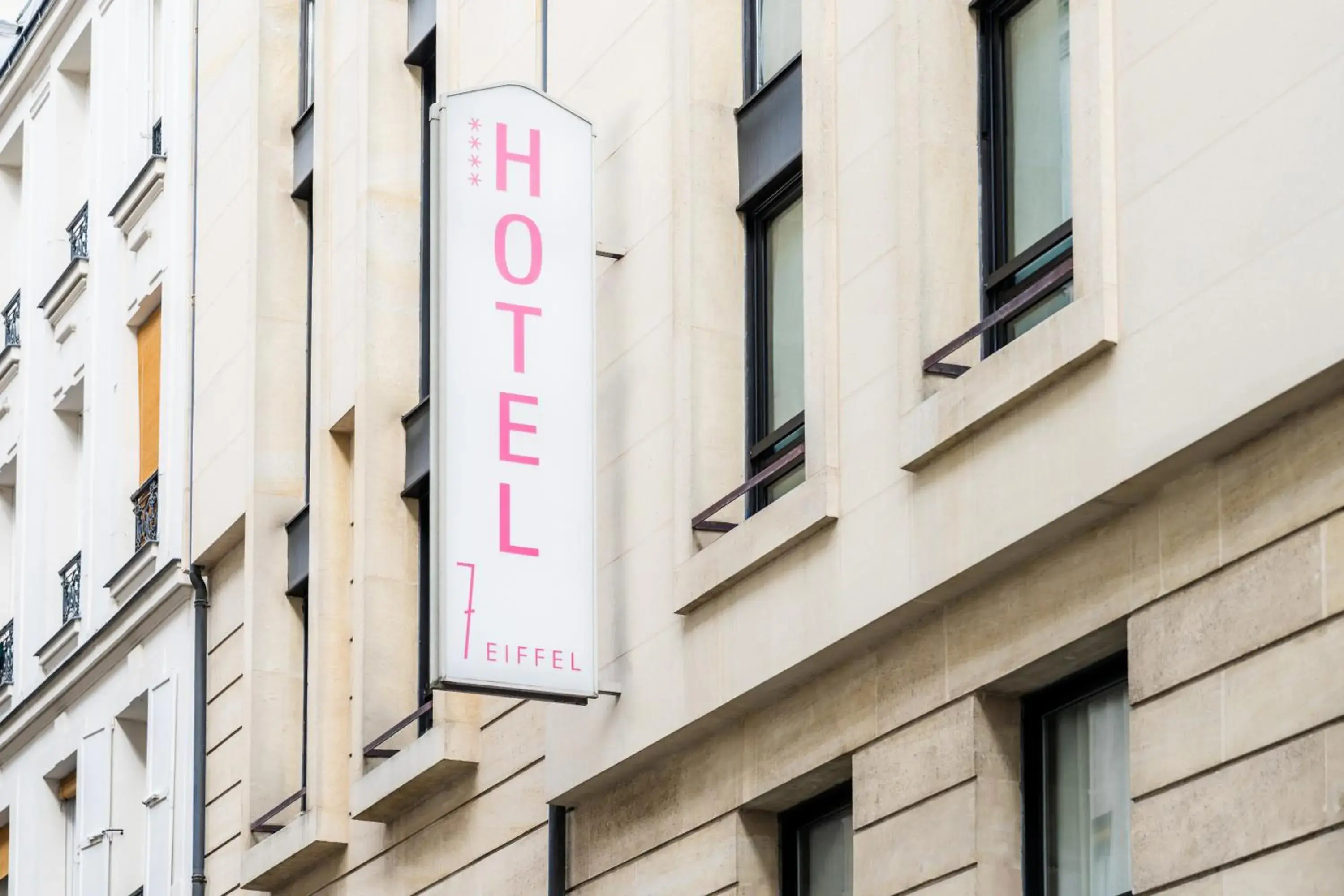 Street view in Le 7 Eiffel Hotel by Malone Street view in Le 7 Eiffel Hotel by Malone