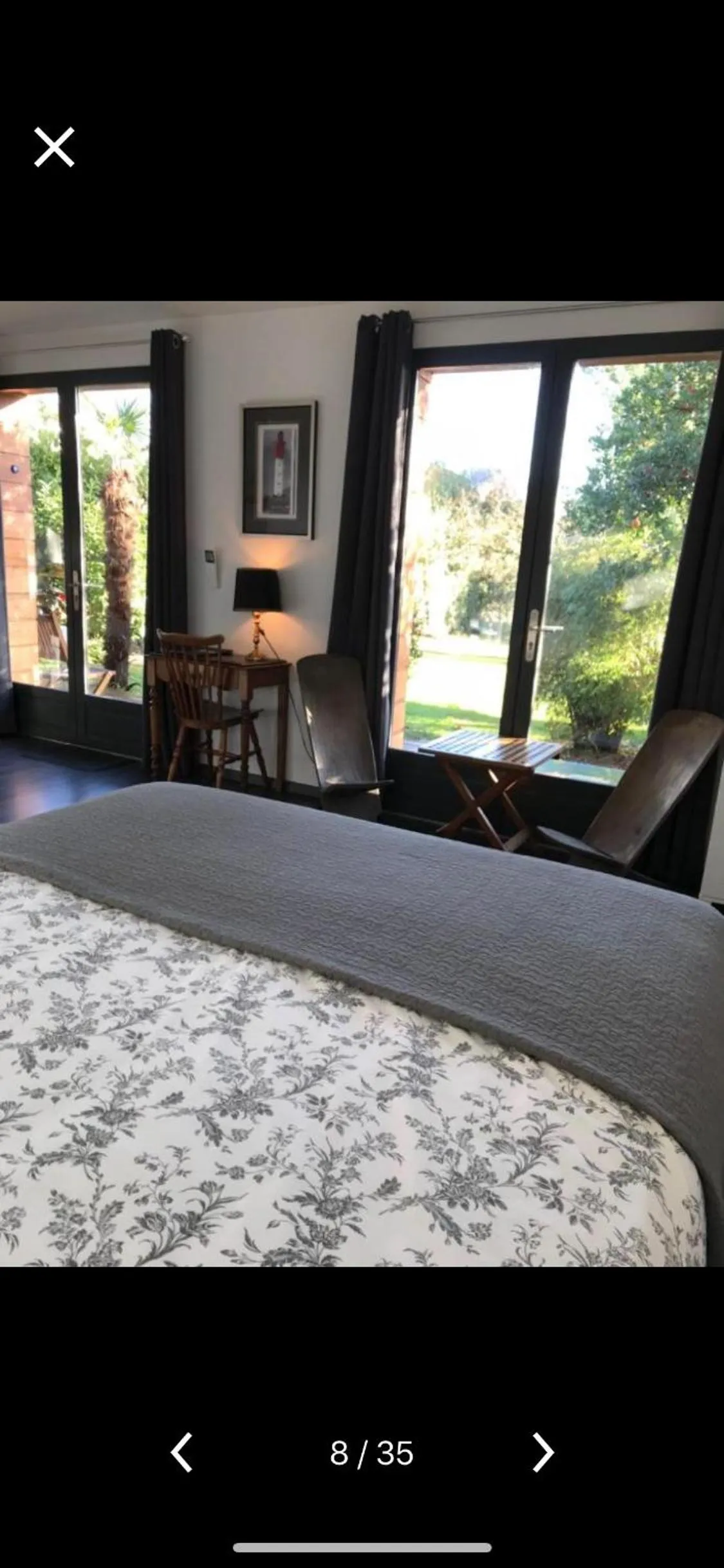 Seating area, Bed in Chambre d'Hôtes du Clos Bamboo
