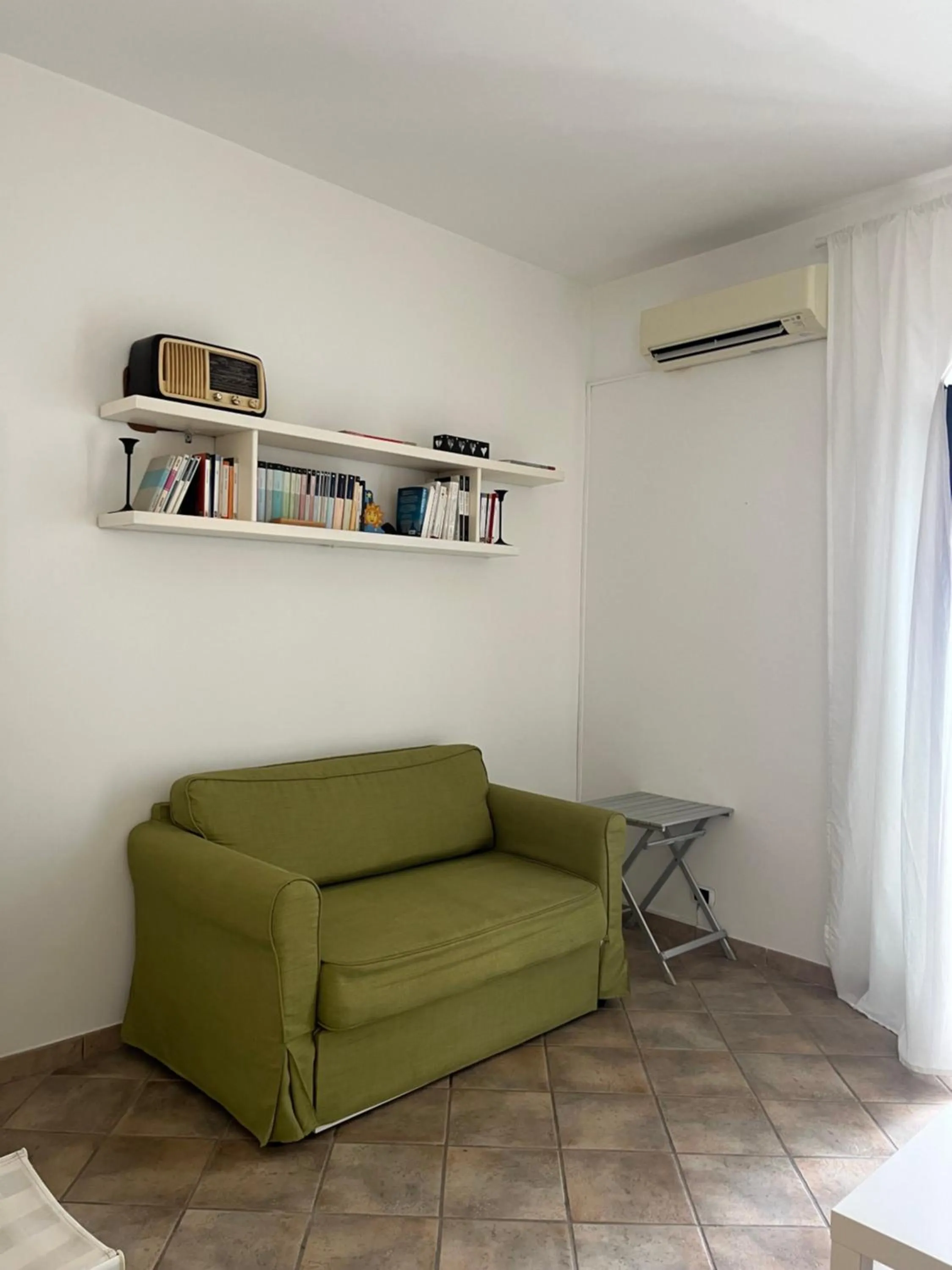 Bedroom in La Torre e il Mare Rooms by STHEY