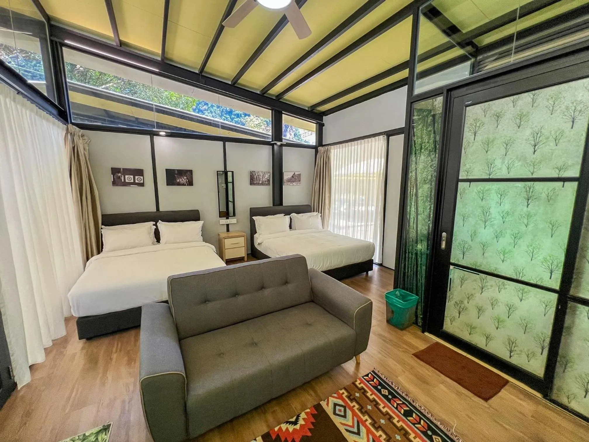 Photo of the whole room, Bed in Xscape Tambun