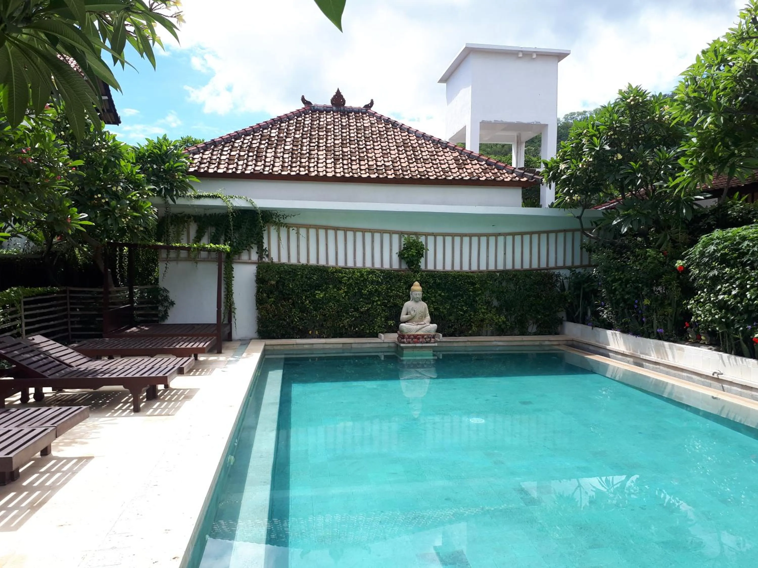 Property building in Meditasi Bungalows & Villas