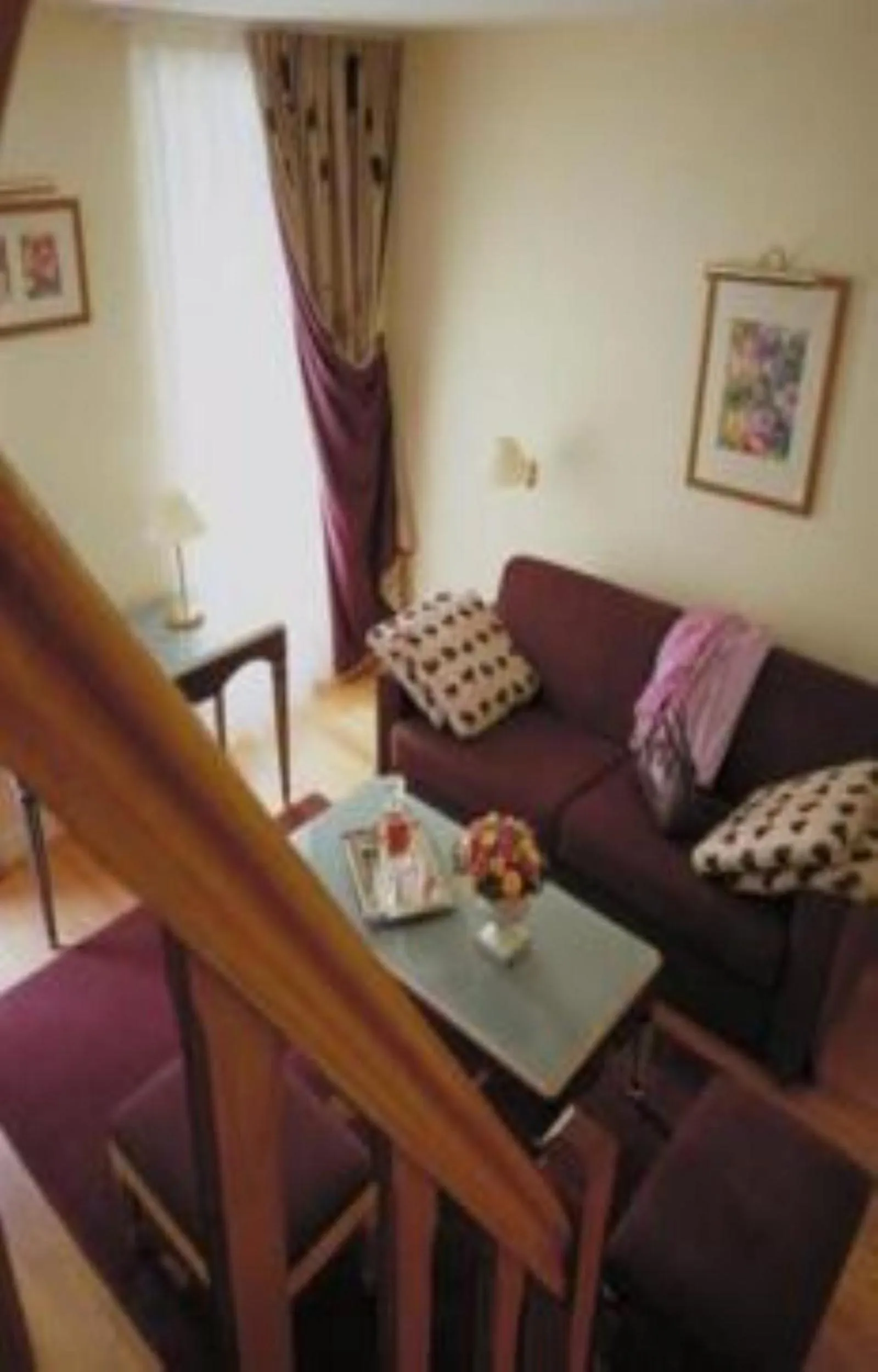 Living room, Seating Area in Hotel Suites Unic Renoir Saint-Germain