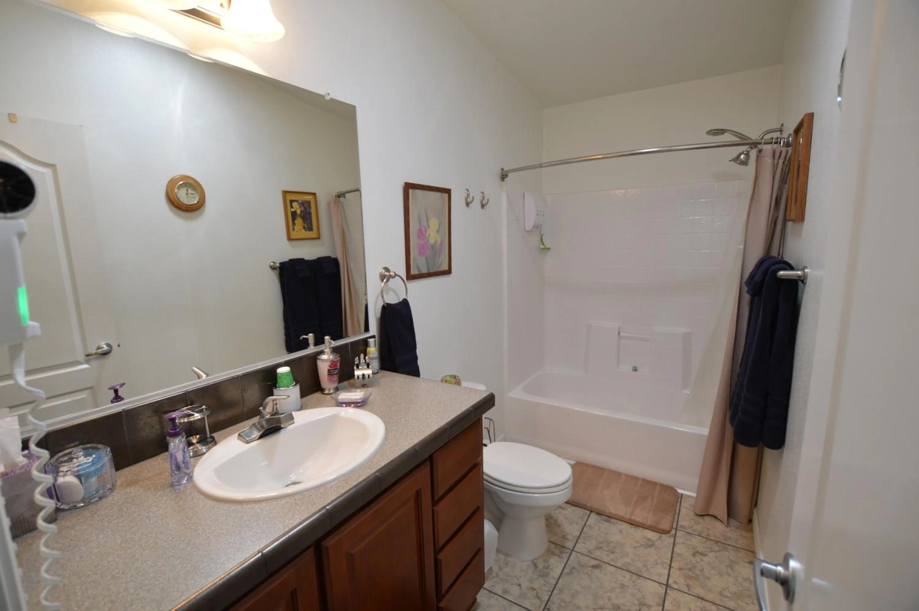 Bathroom in The Bear's Den B&B