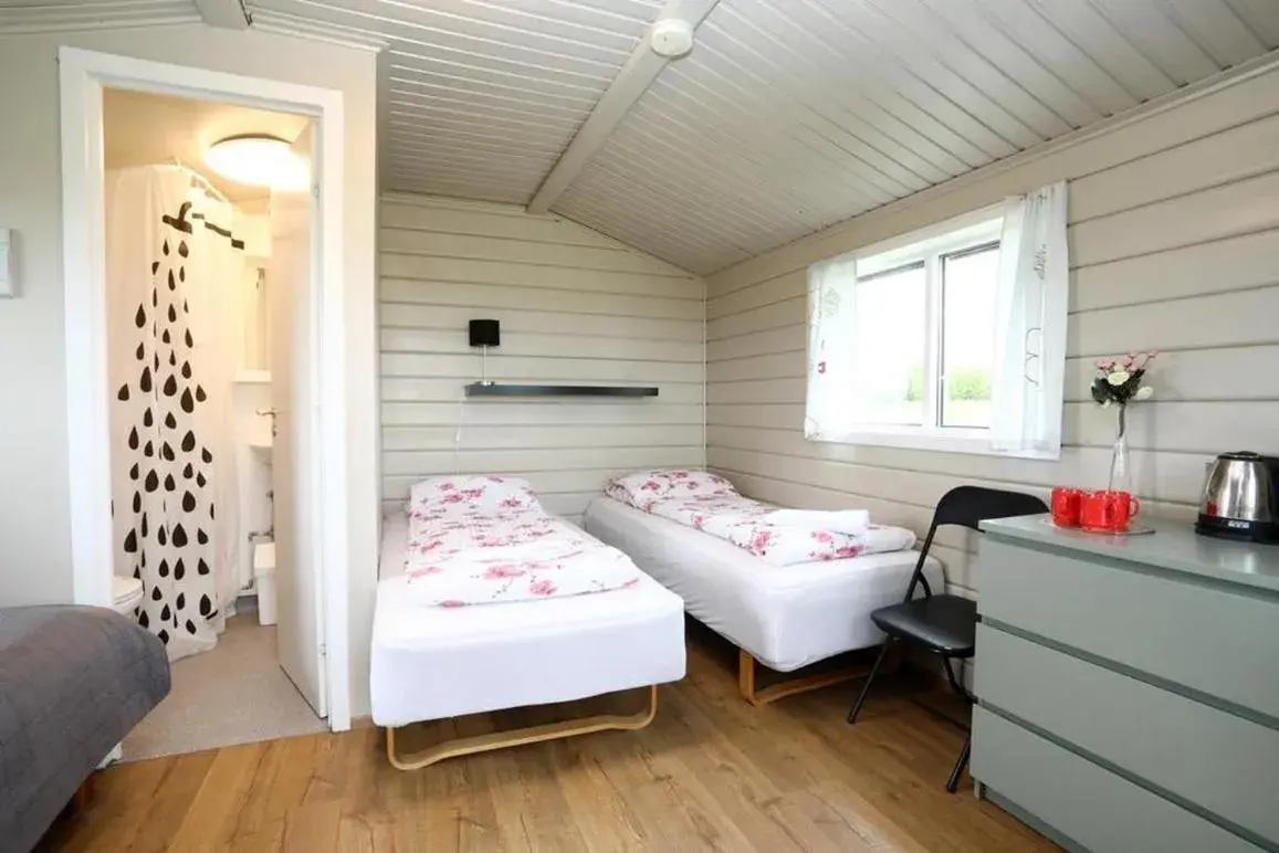 Studio Cottage- No Kitchen in Hellisholar Cottages Studio Cottage- No Kitchen in Hellisholar Cottages