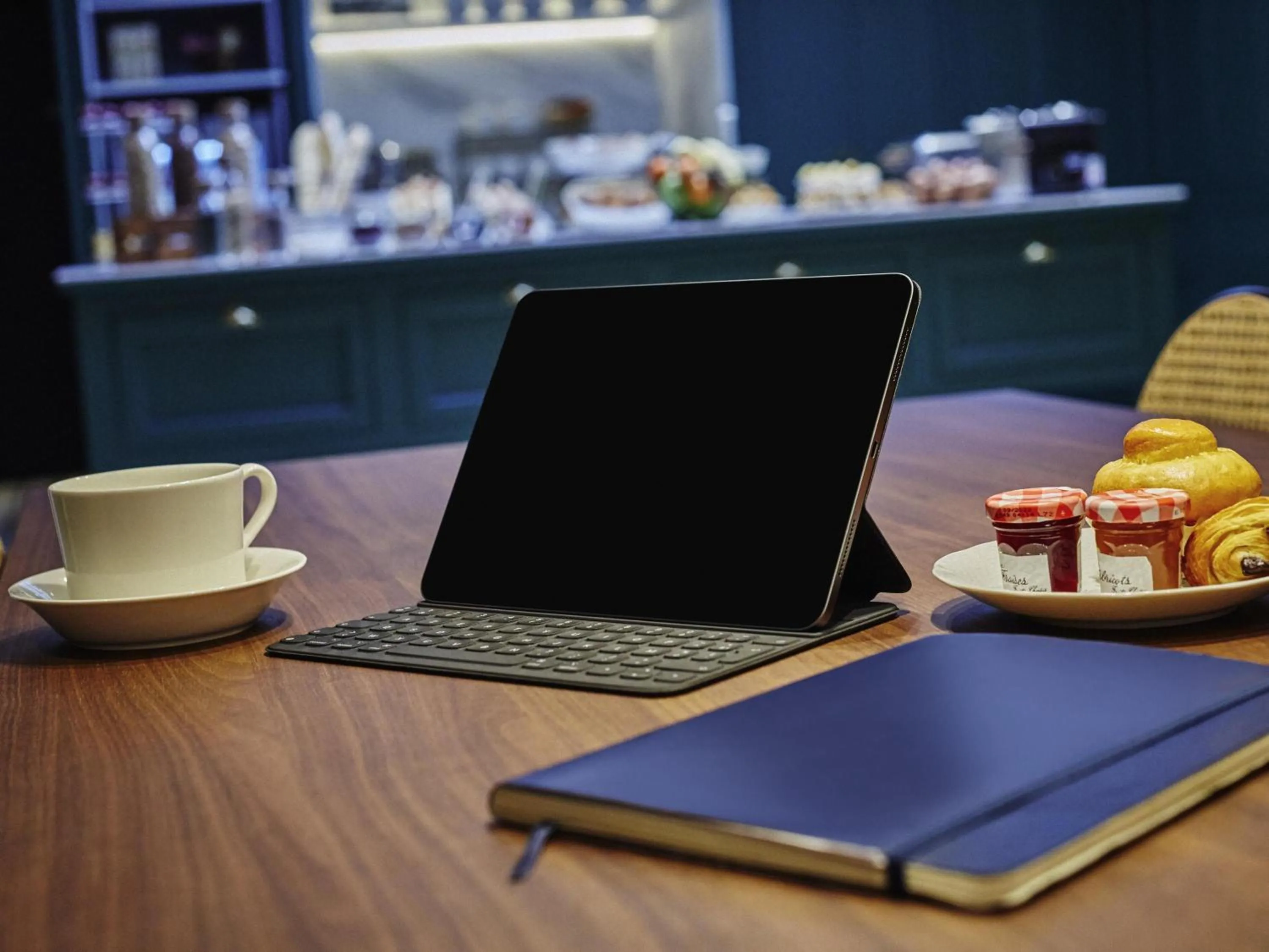 Business facilities in Mercure Versailles Chateau