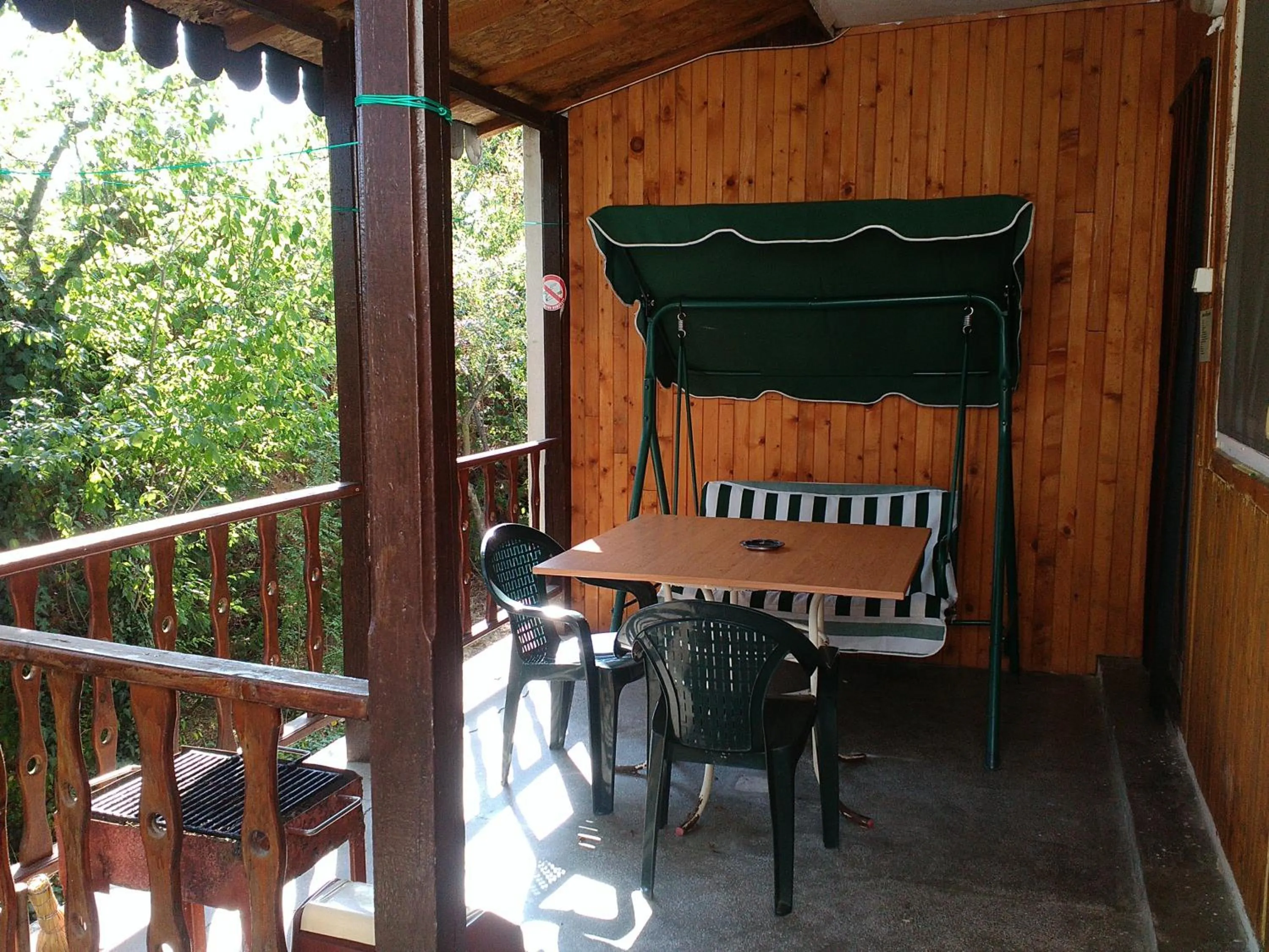 BBQ facilities in Nimpha Bungalows