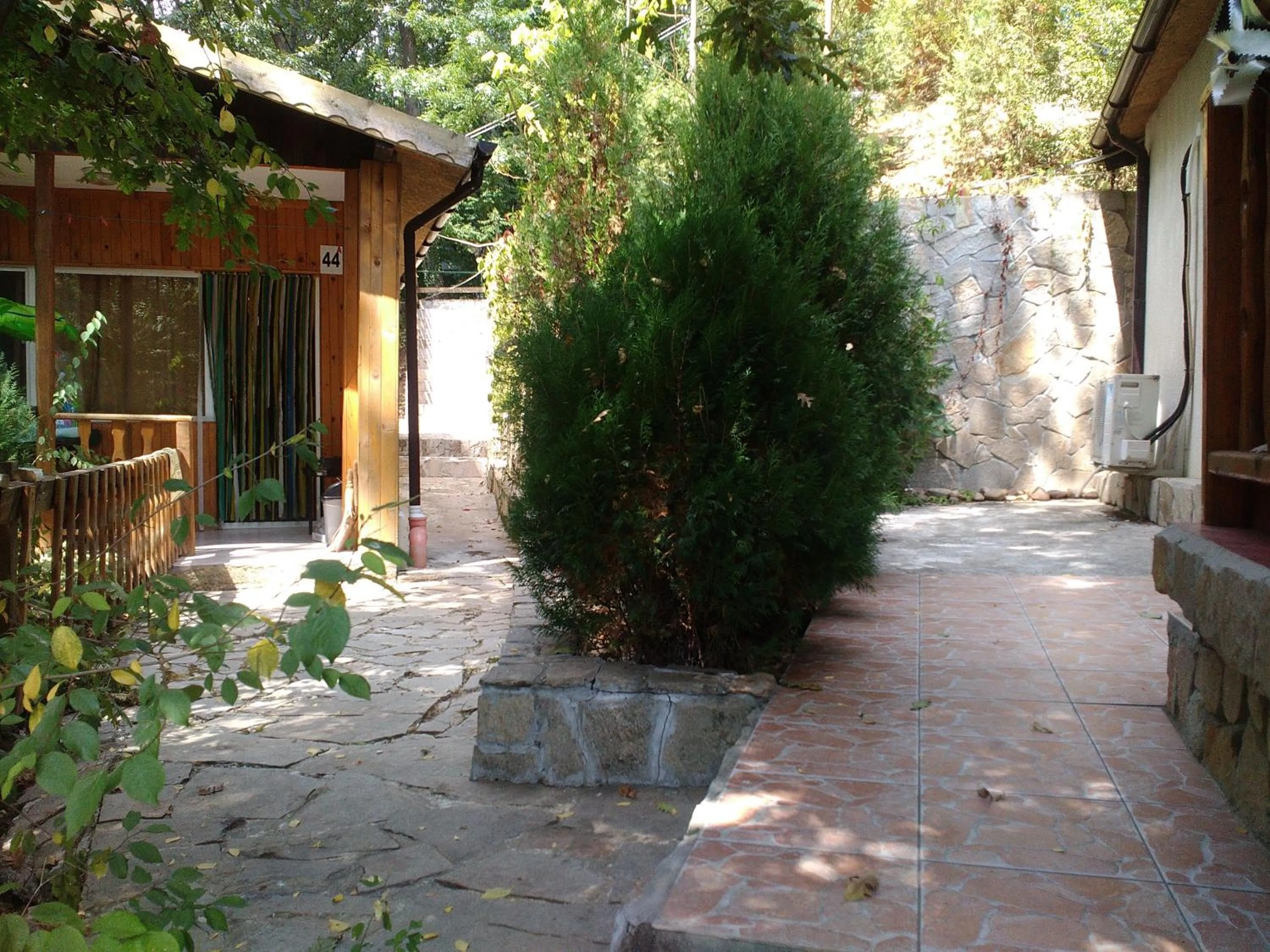 Patio in Nimpha Bungalows